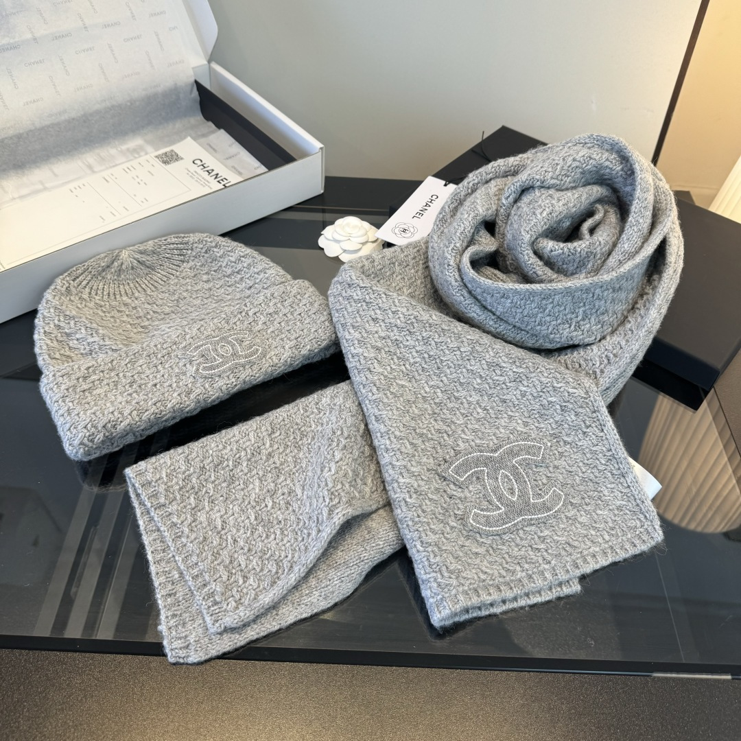 Chanel Chanel 围巾帽子套装 百分百 山羊羊绒 暖暖呼呼