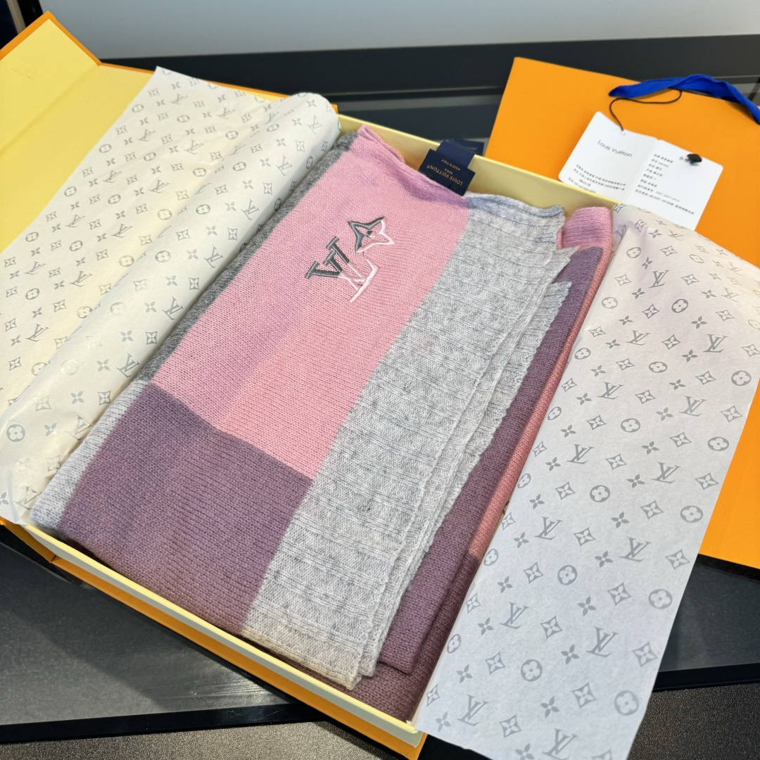 Louis Vuitton LV路易威登轻奢针织羊绒围巾