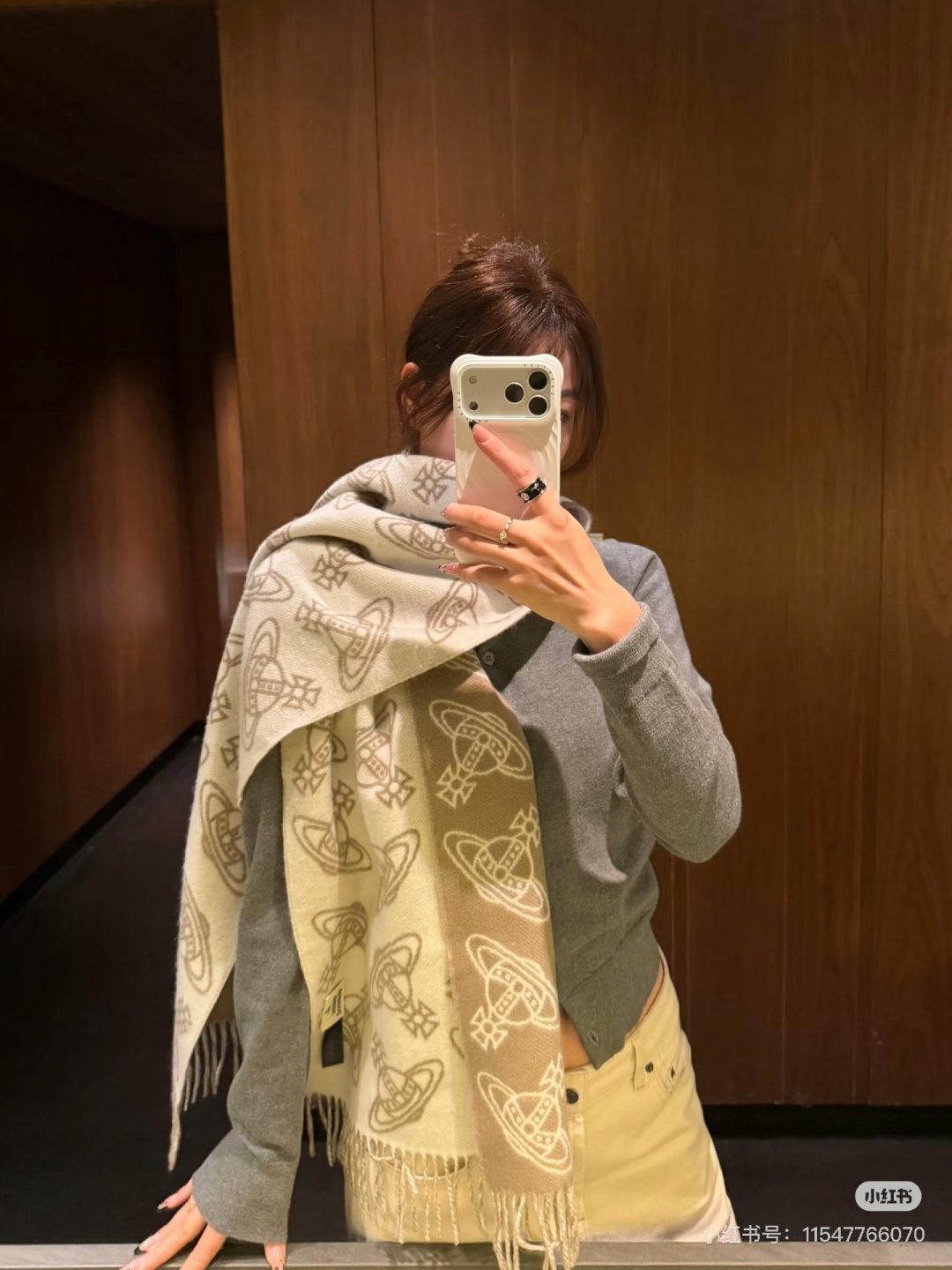 Vivienne Westwood Westwood”最爱的土星 从精神上 Vivenne Westwood才是最能代表英国人的 品牌