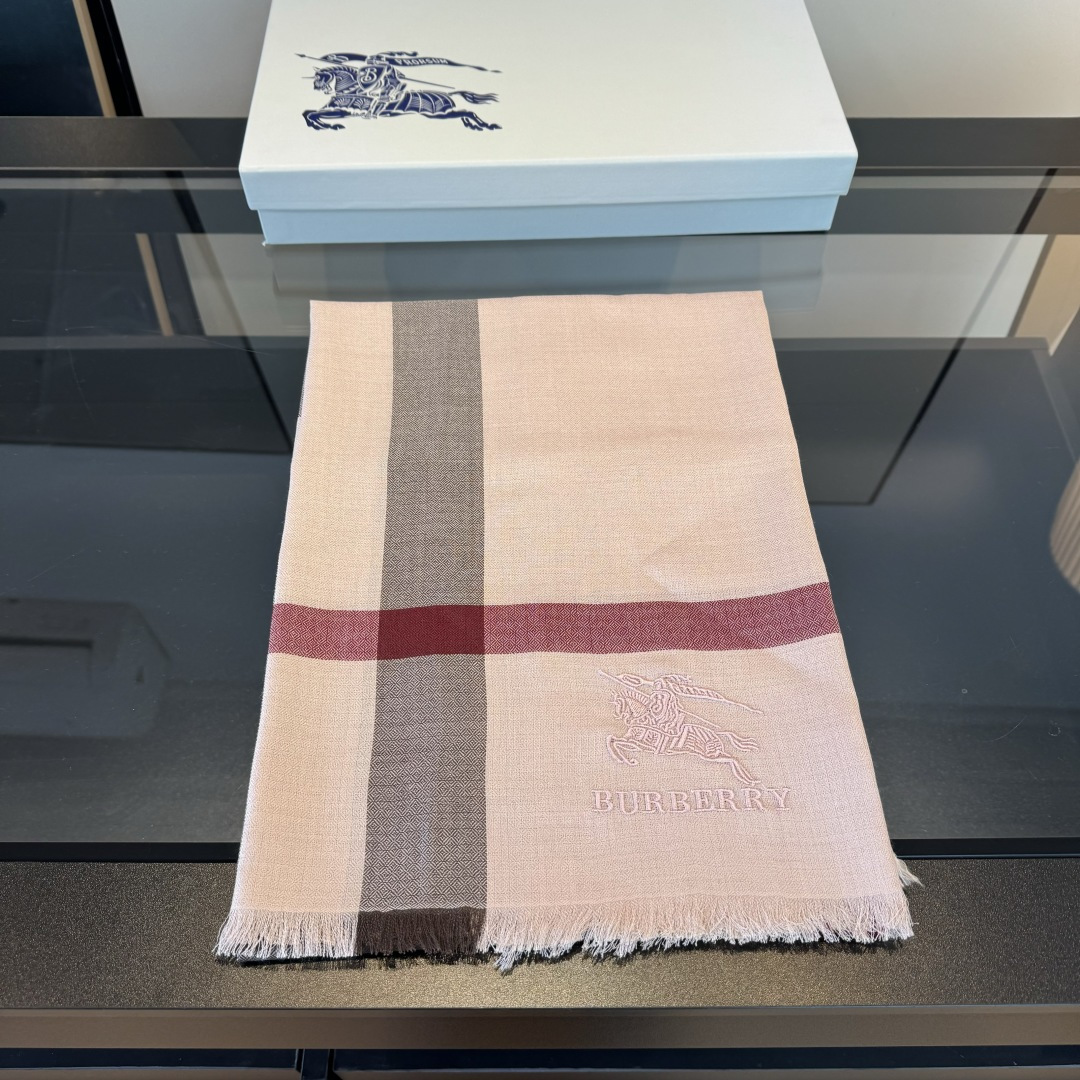 lenço burberry ¥ — photo 4