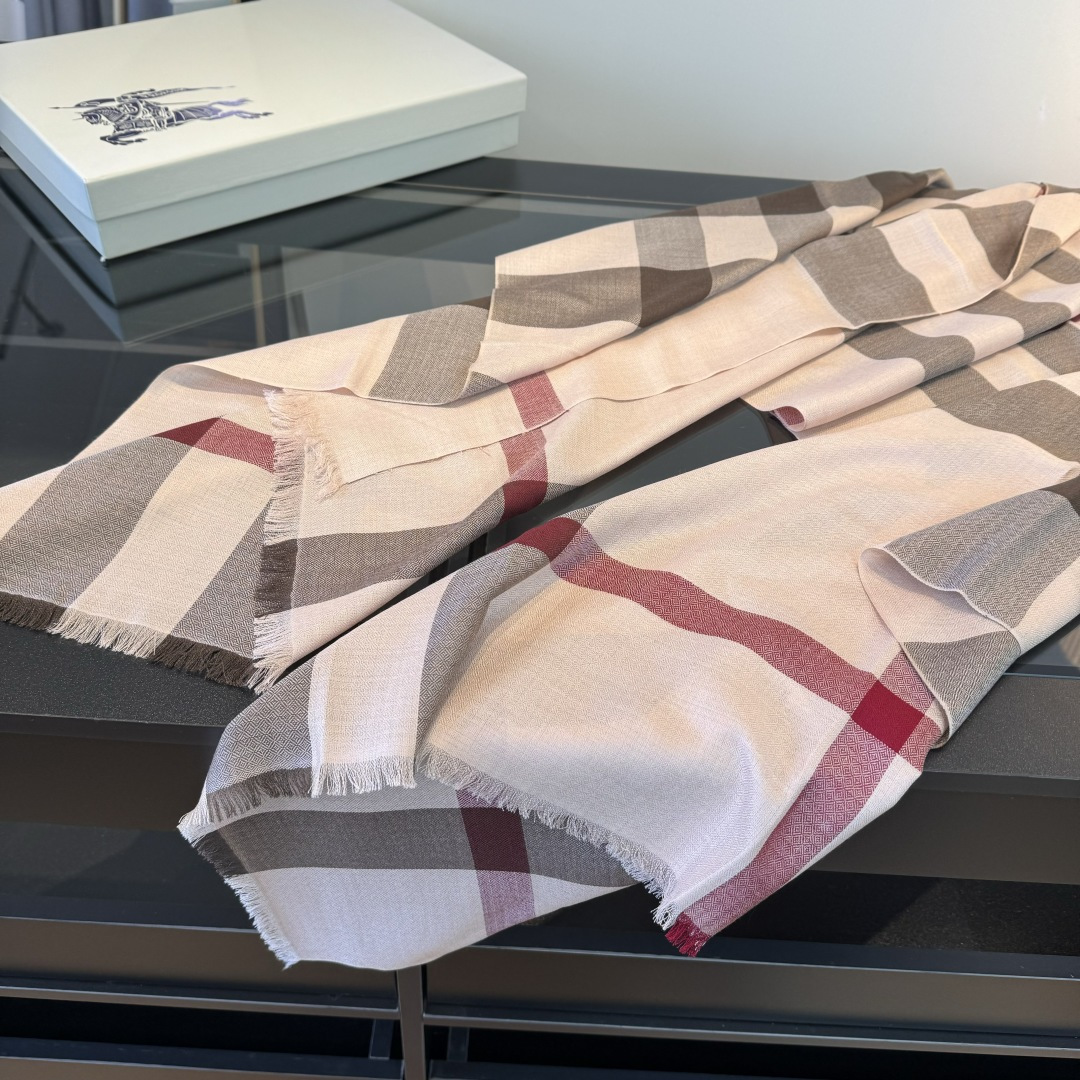 lenço burberry ¥ — photo 8