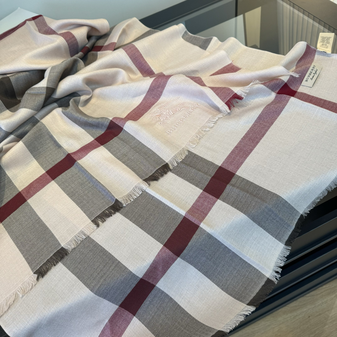 lenço burberry ¥ — photo 5