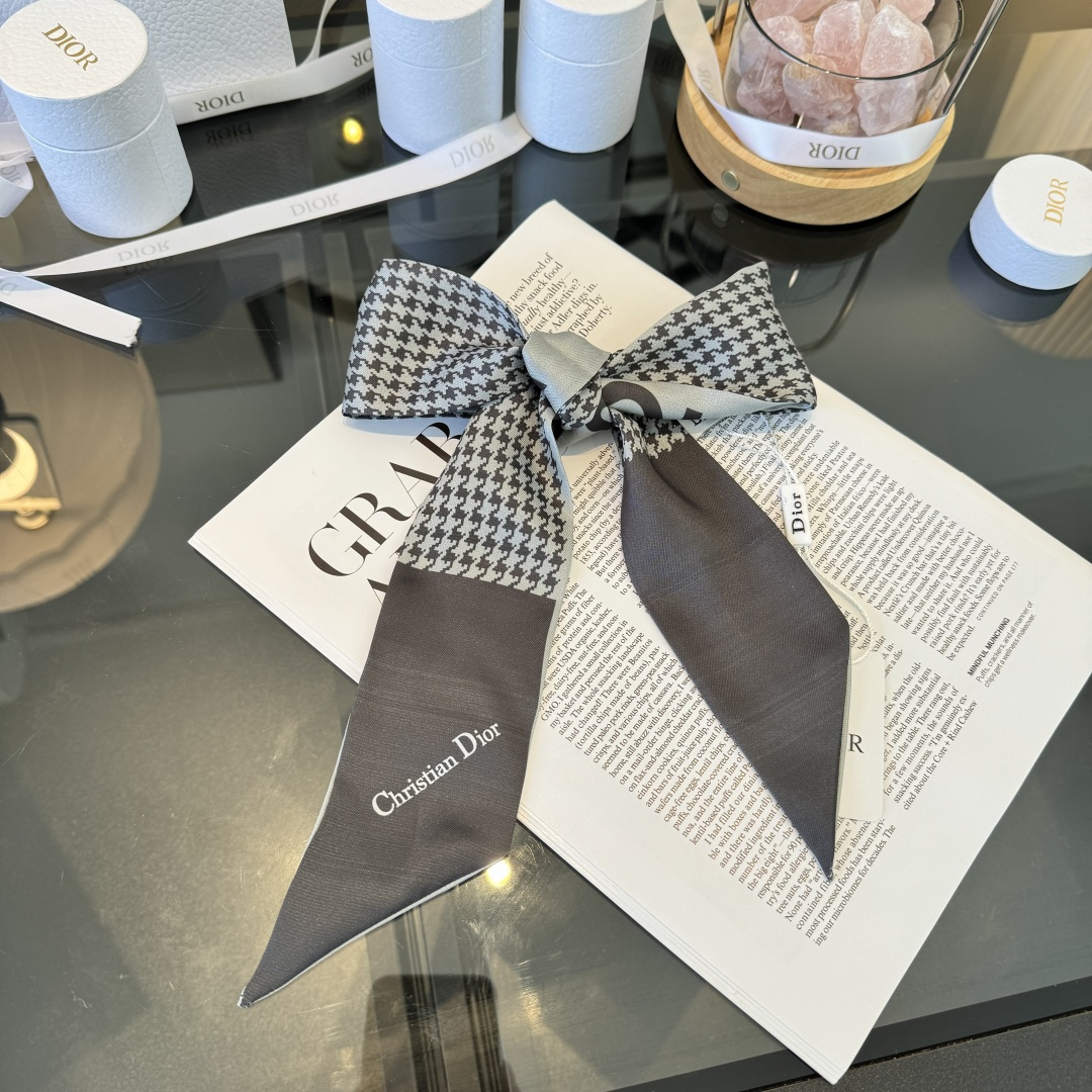 Montaigne Mitzah Dior CHRISTIAN DIOR CHRISTIAN DIOR