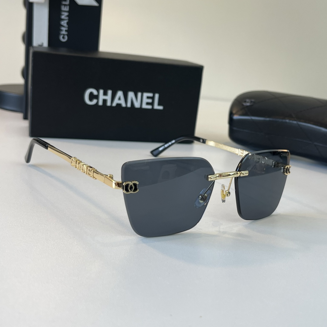 NO:926984,Chanel sunglasses for those with round faces, look over, super cover the fleshy face, show the face Ogawa Xiaoxiangfeng 25 new large square sunglasses are versatile and slimming, huge face, small face, big face, round face, fleshy face, one mirror can get glasses, sunglasses, sunglasses, glasses, chanel19860909Chanel太阳镜圆脸宝看过来,超遮肉肉脸,显脸小川小香风25新款大方框墨镜百搭显瘦,巨显脸小 大脸,圆脸,肉肉脸一镜搞定眼镜墨镜太阳镜,眼镜,chanel,glasses
