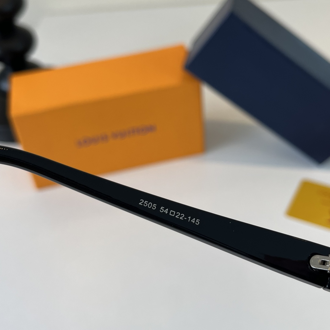 LV glasses ¥ — photo 9