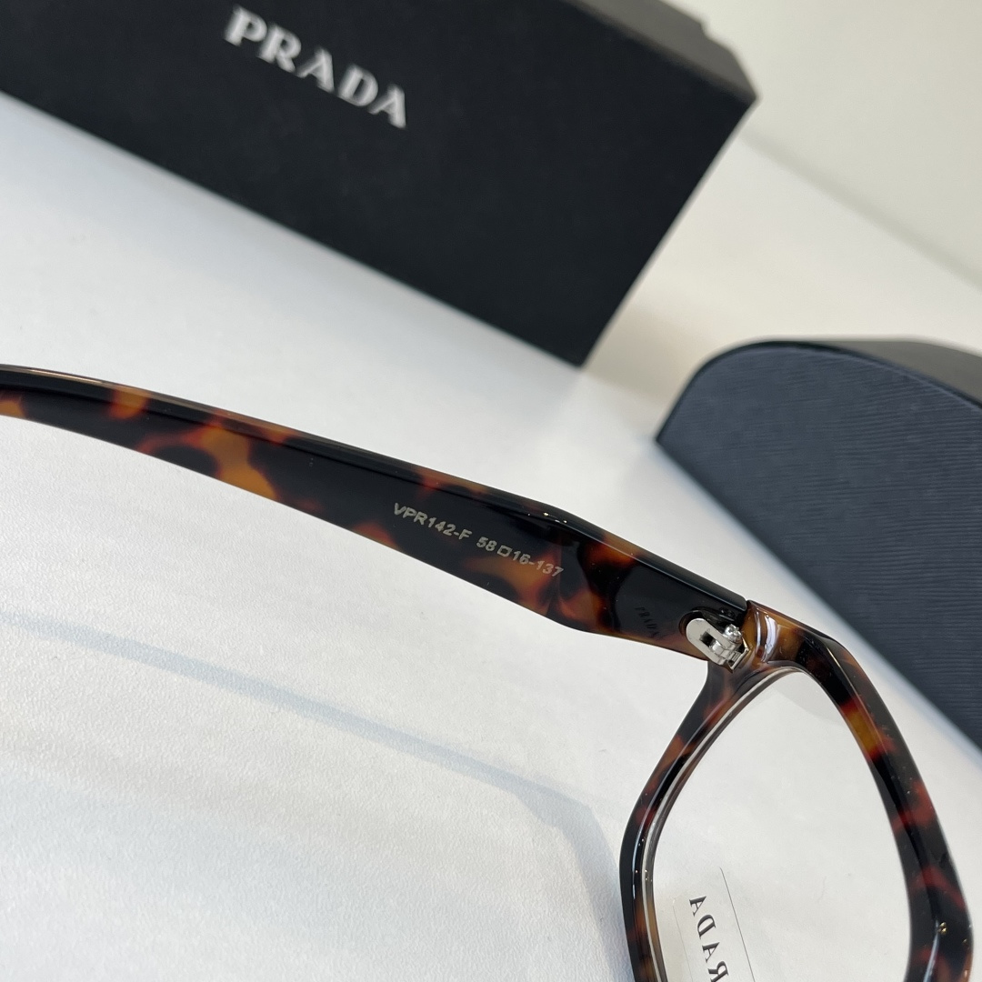 prada glasses ¥ — photo 10
