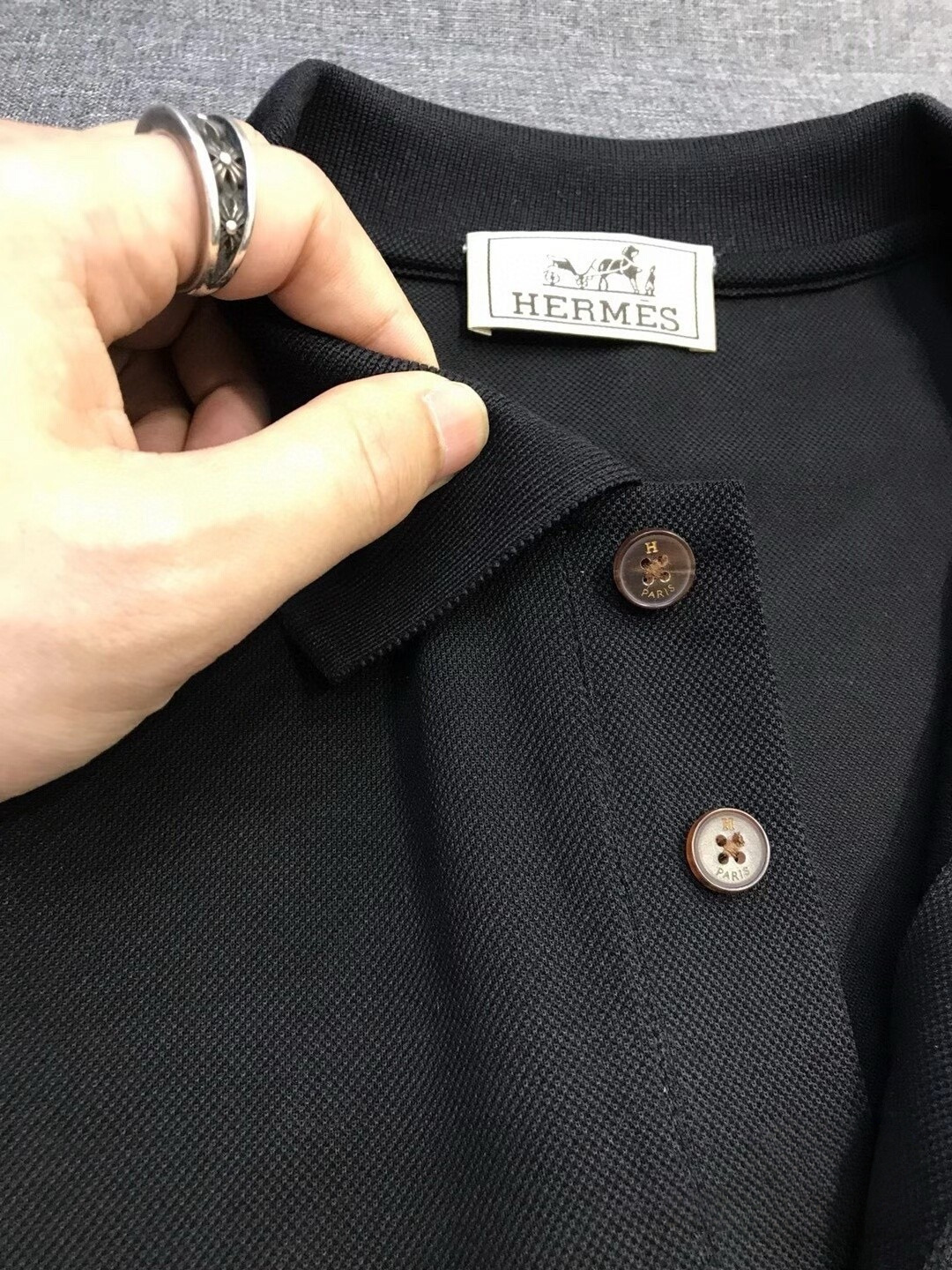 Hermes爱马仕2026ss夏季新款刺绣logo男士翻领Polo衫！经典商务男款，高端男装的天花板级别