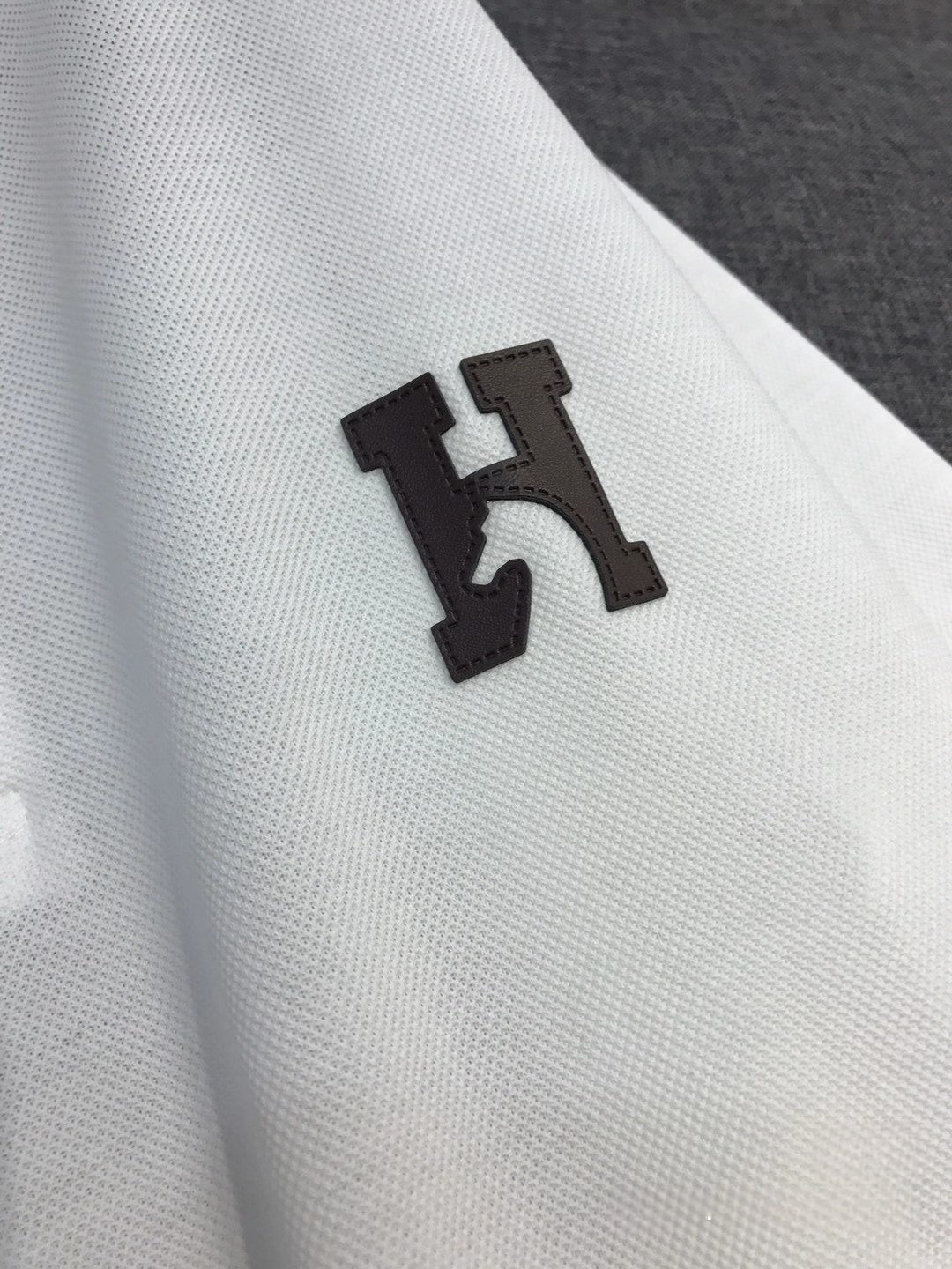 Hermes爱马仕2026ss夏季新款刺绣logo男士翻领Polo衫！经典商务男款，高端男装的天花板级别