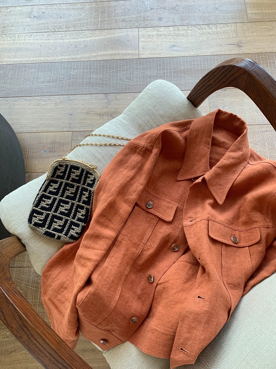 “High-Quality Women’s Linen Suit for Autumn: Luxurious, Simple, and Easy to Wear” - 图片 7