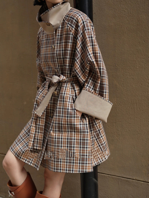 Elegant Women's Plaid Trench Coat with Belted Waist and Stand Collar 1 Elegant Women's Plaid Trench Coat with Belted Waist and Stand Collar