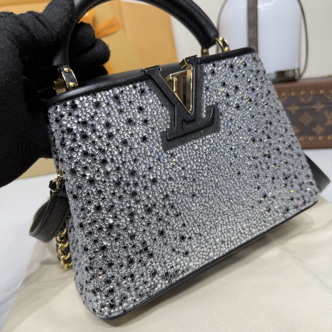 Prada Classic Luxury Handbag Shoulder Crossbody Bag Ref.5AEEEAAD 5