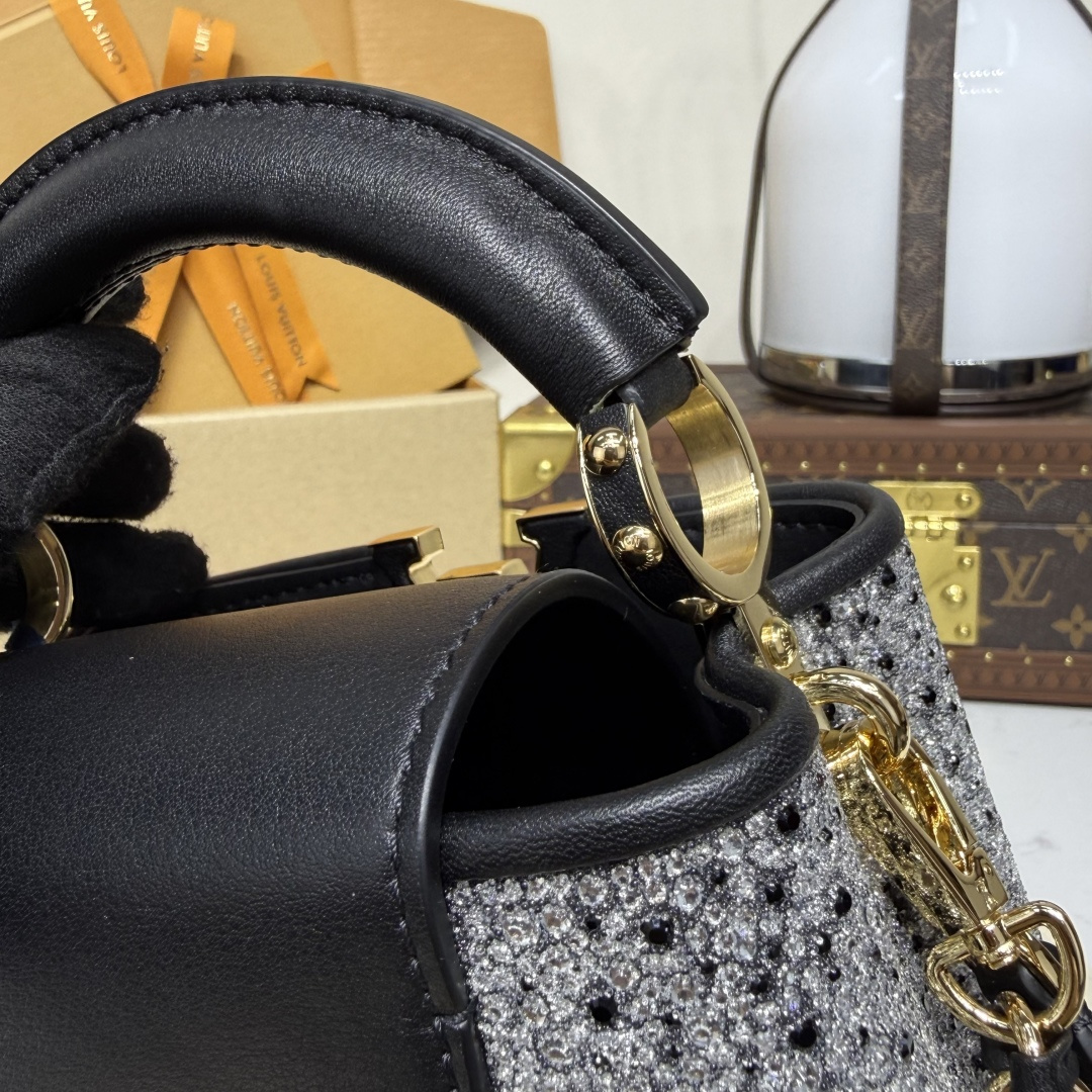 Gucci Classic Luxury Handbag Shoulder Crossbody Bag Ref.084375AA 8