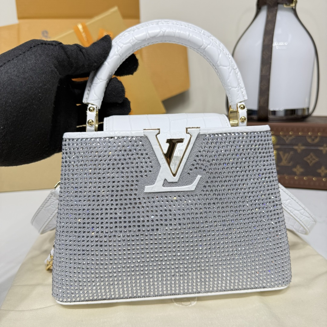 Celine Classic Luxury Handbag Shoulder Crossbody Bag Ref.0FAB0723 5