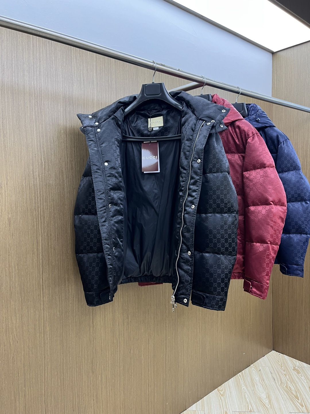 秋冬羽绒 Guc 🔥🔥高端私货 25秋冬上新 G家 羽绒服 满身印花logo高端大气 选用进口面料 充绒