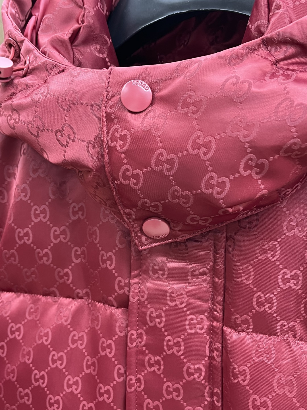 秋冬羽绒 Guc 🔥🔥高端私货 25秋冬上新 G家 羽绒服 满身印花logo高端大气 选用进口面料 充绒