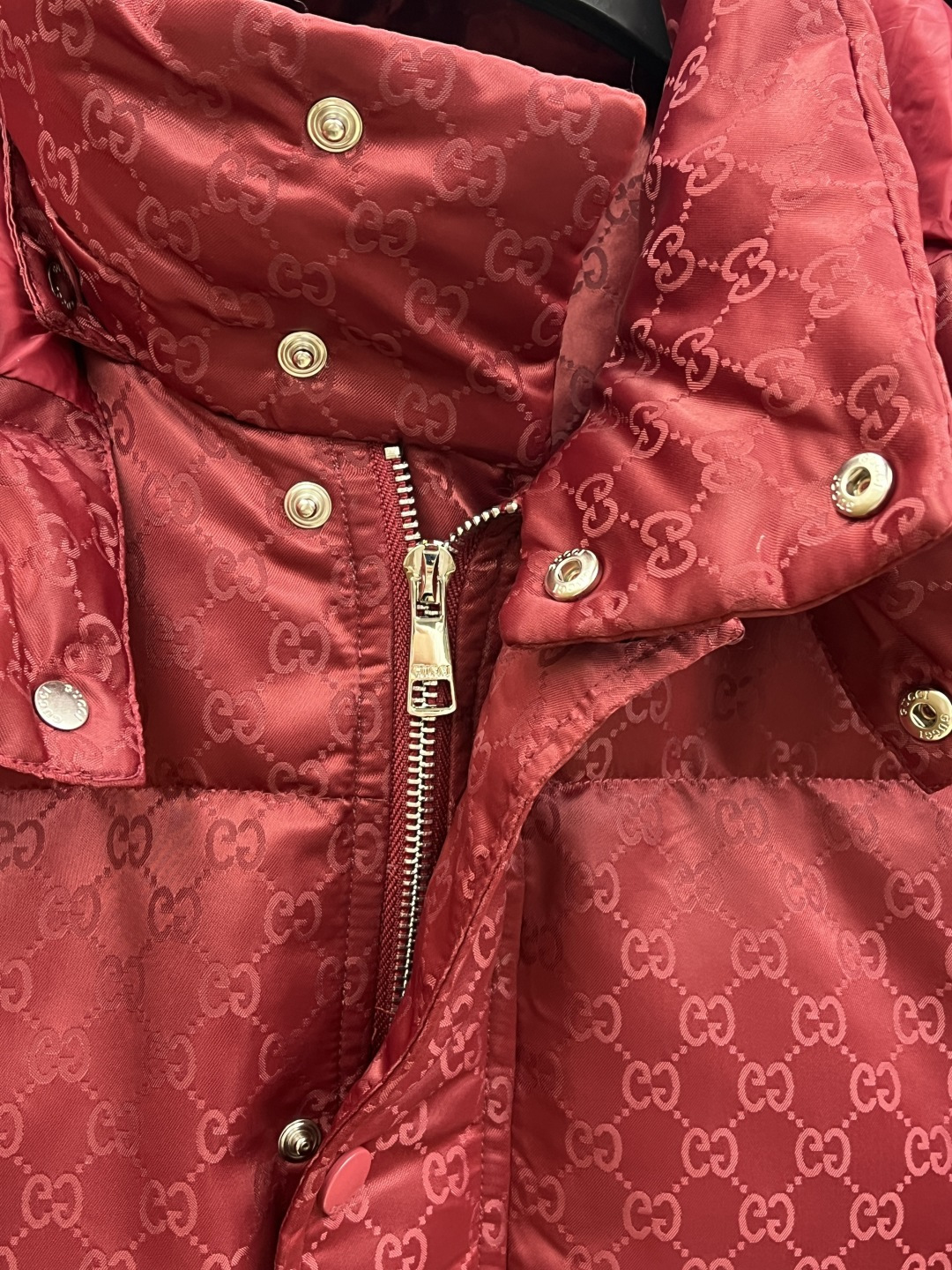 秋冬羽绒 Guc 🔥🔥高端私货 25秋冬上新 G家 羽绒服 满身印花logo高端大气 选用进口面料 充绒