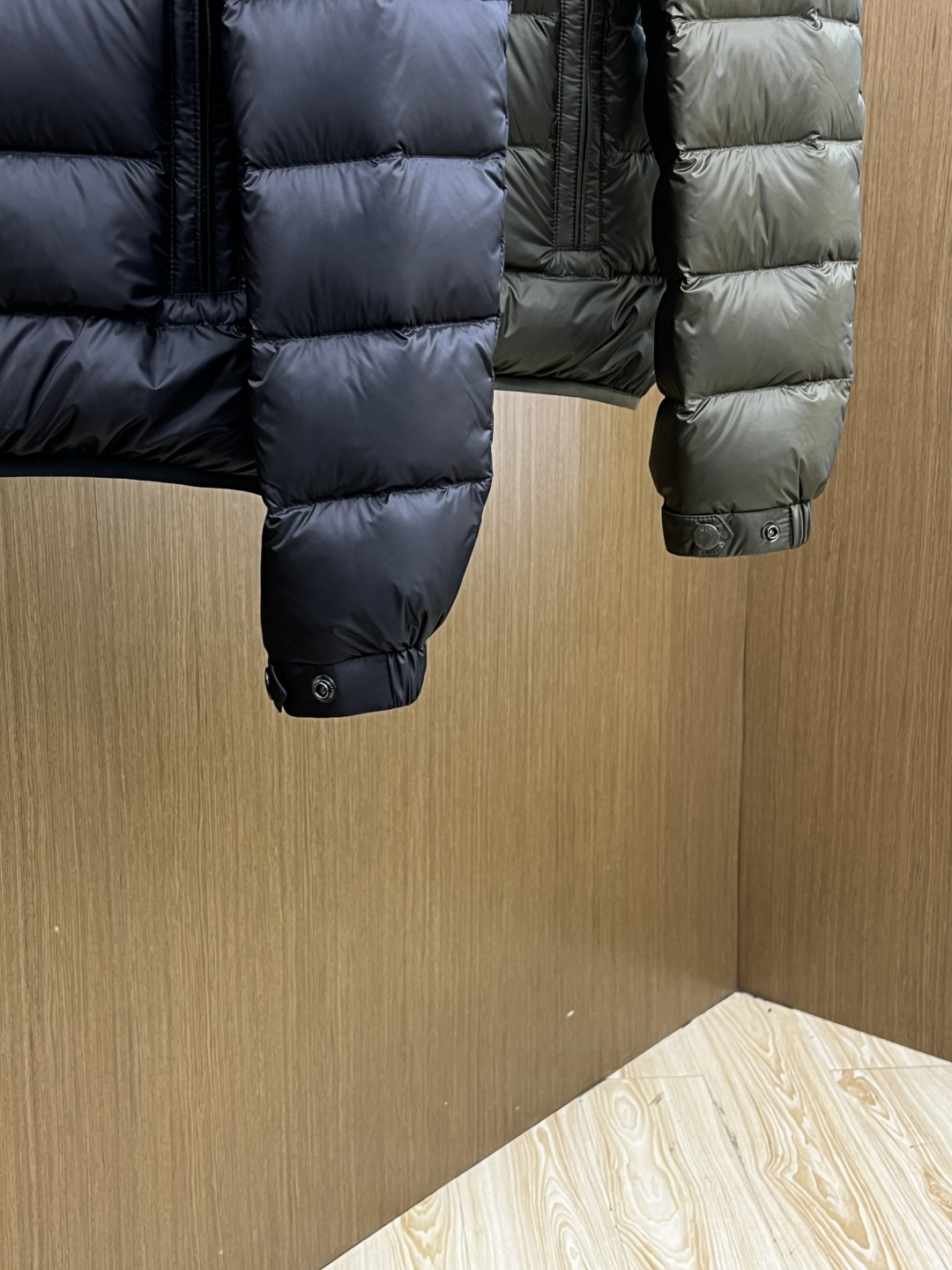 秋冬羽绒 Mon 🔥🔥高端私货 25秋冬上新 爆款蒙口轻薄羽绒服 选用进口面料 充绒量实足 定制五金 原