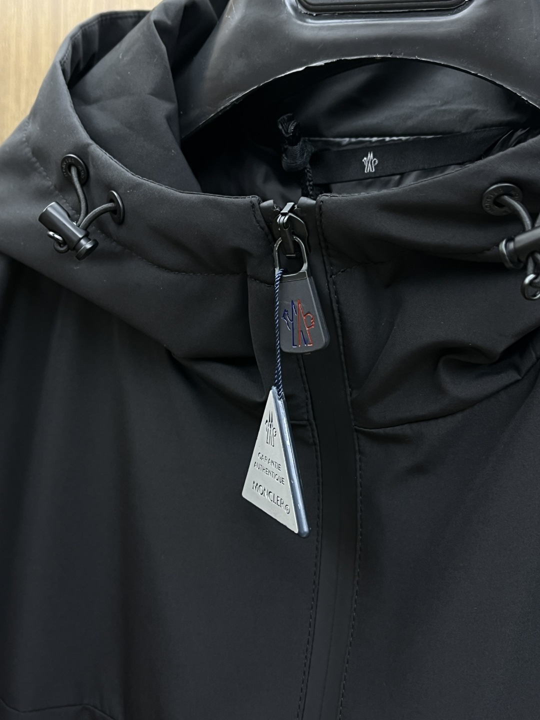 秋冬羽绒 Mon 🔥🔥高端私货 25独家专供秋冬新款羽绒服 贸易公司渠道稀出，降温天气必备的保暖单品。不