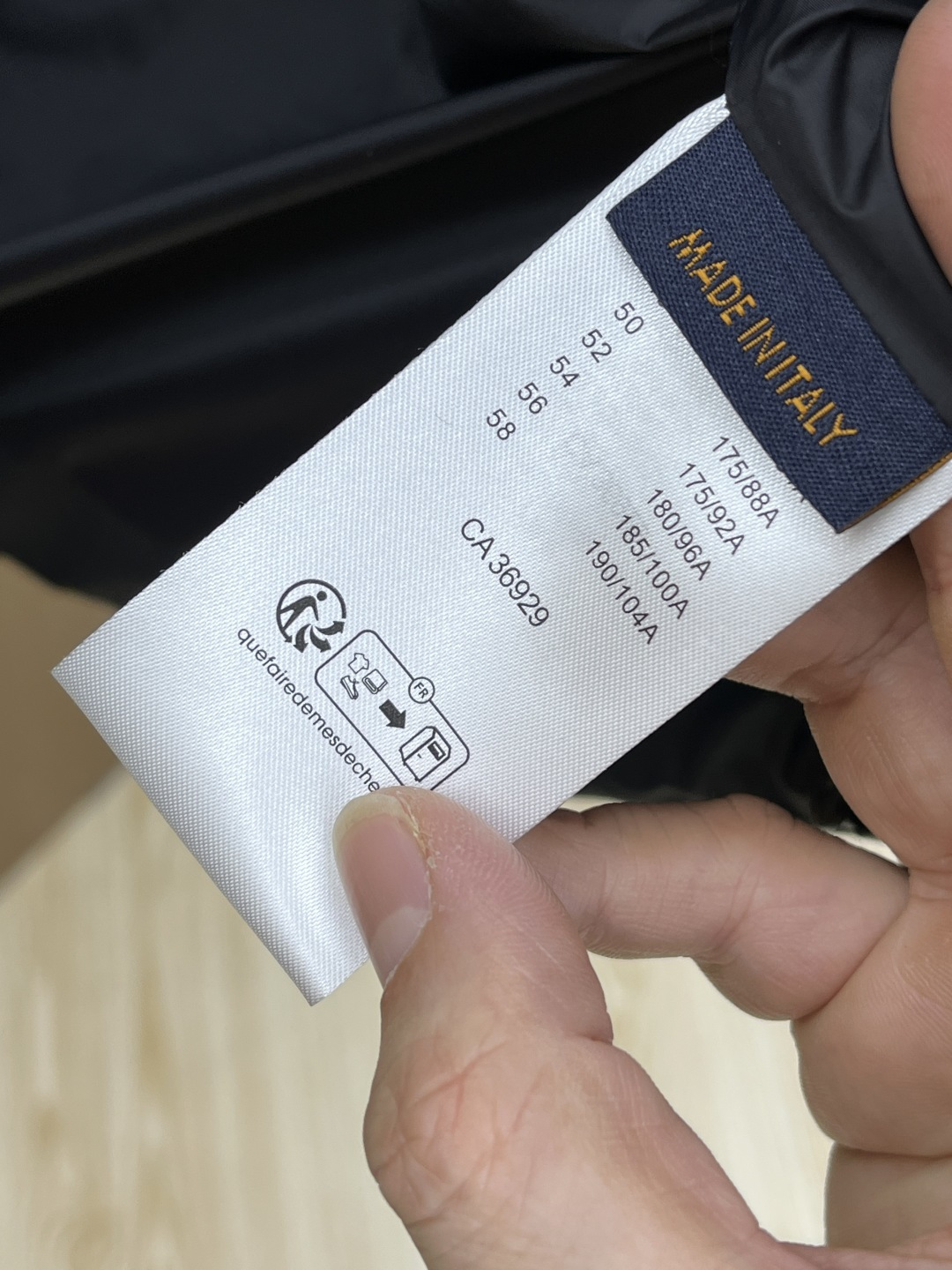 秋冬羽绒 LOUIS VUITTON/路易威登 SS25官网走秀款压花老花皮质拼接立领羽绒服夹克外套 L