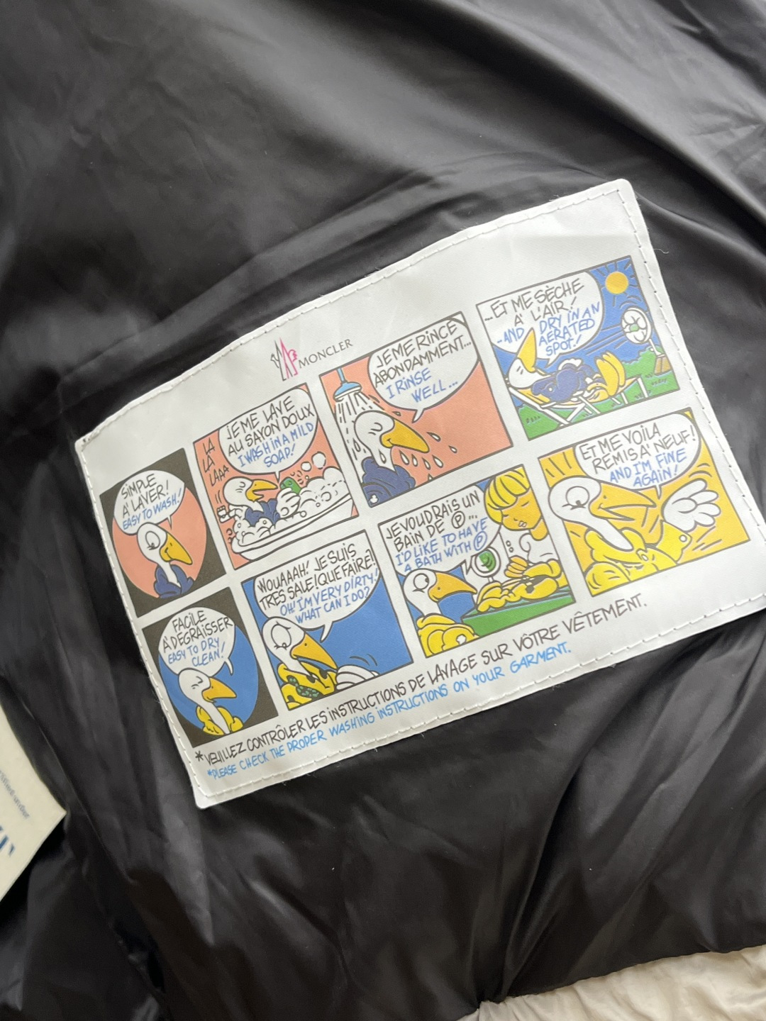 秋冬羽绒 Mon 🔥秋冬上新 蒙口立领羽绒服 进口面料 定制五金 简约时尚 适配商务、休闲等多种场合 专