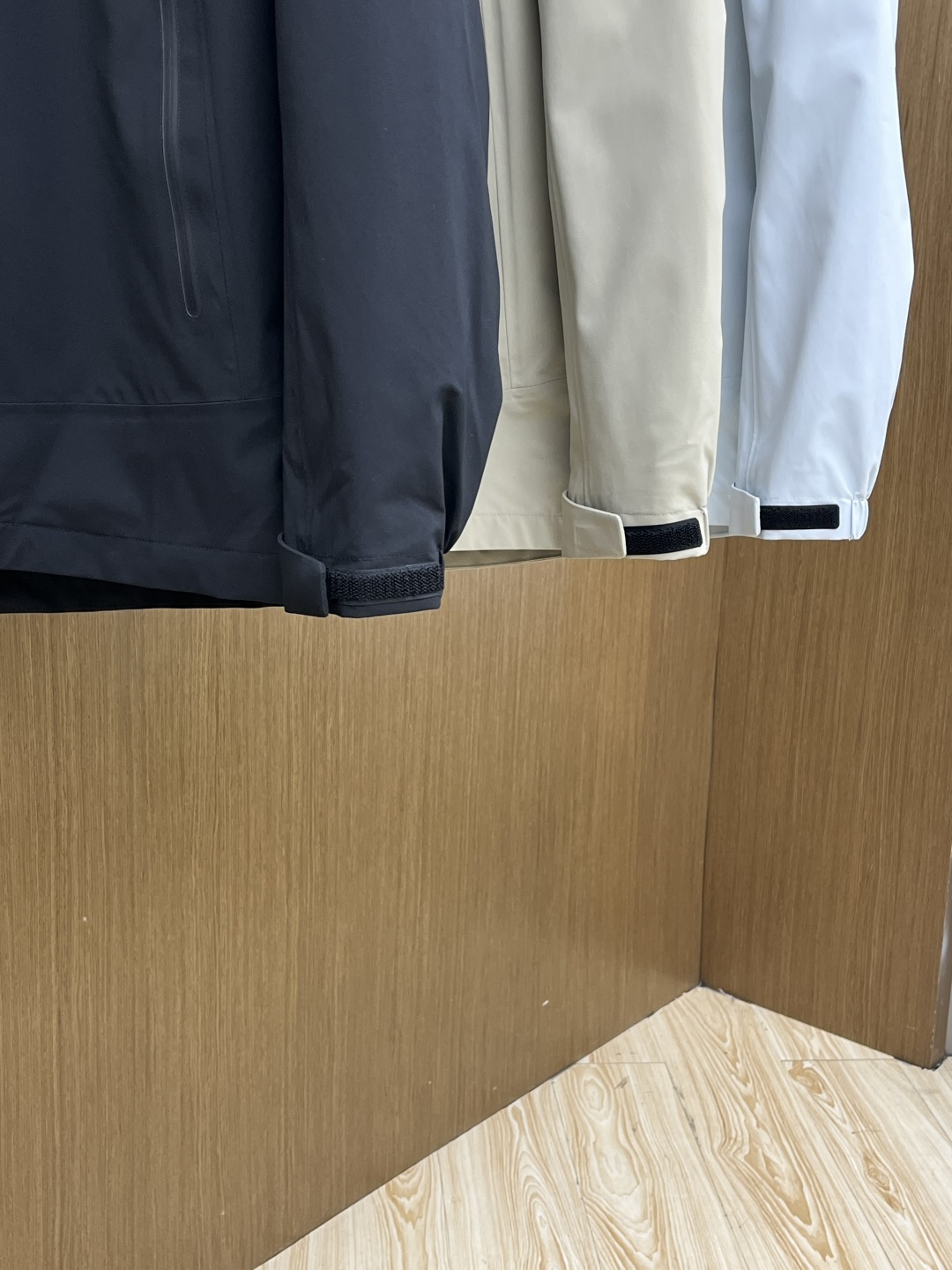 秋冬羽绒 始祖鸟 🔥今年鸟家王炸款三合一冲锋衣羽绒服了来了！一衣三穿！内胆带logo轻薄户外级羽绒服！外