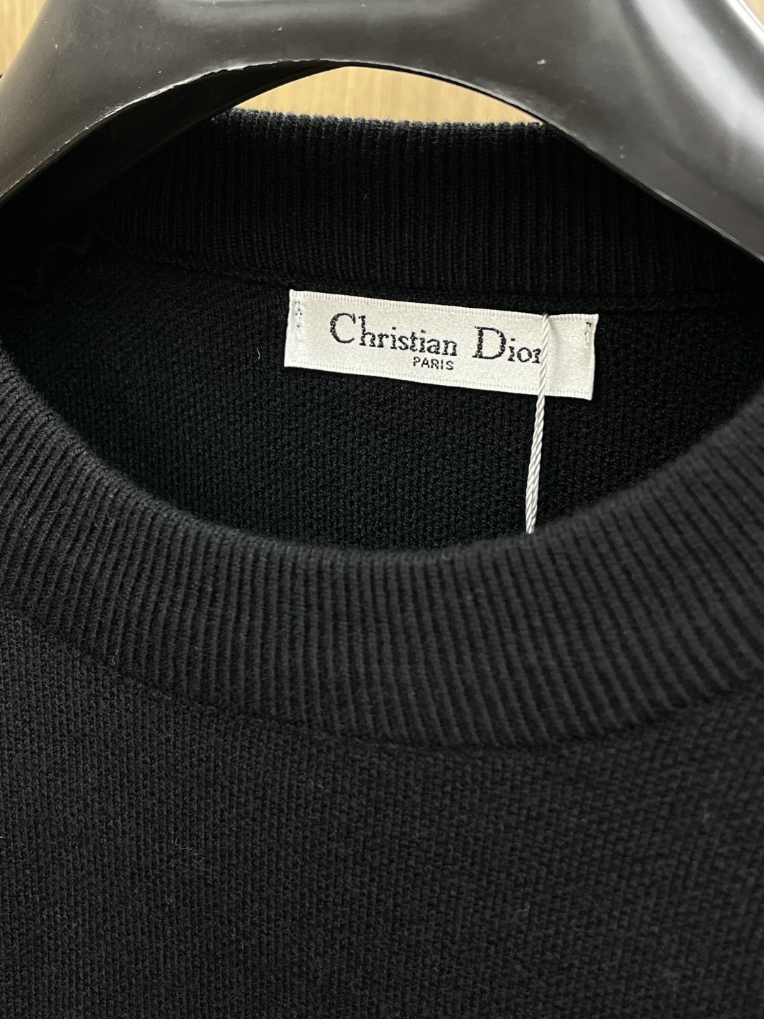 秋冬爆品 CD 🔥🔥aw秋冬新款 同步 时尚经典针织毛衣 秋冬必备款 采用针织衫加厚毛衣，精致简洁大方 