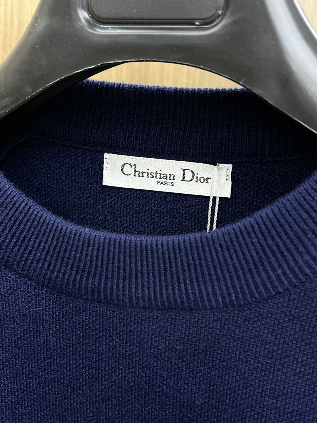 秋冬爆品 CD 🔥🔥aw秋冬新款 同步 时尚经典针织毛衣 秋冬必备款 采用针织衫加厚毛衣，精致简洁大方 