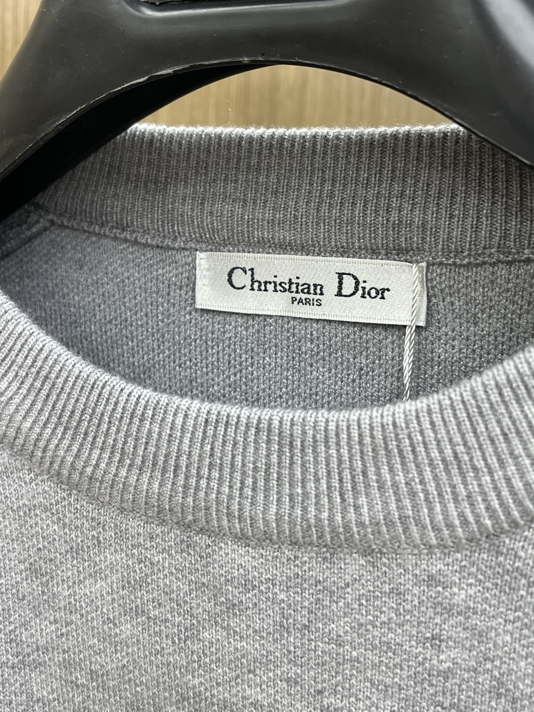 秋冬爆品 CD 🔥🔥aw秋冬新款 同步 时尚经典针织毛衣 秋冬必备款 采用针织衫加厚毛衣，精致简洁大方 