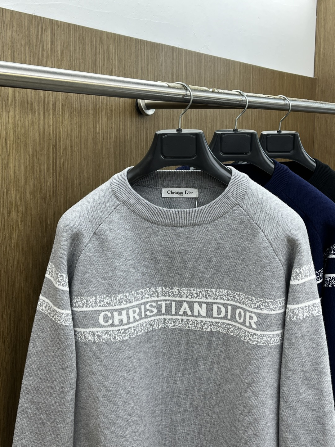 秋冬爆品 CD 🔥🔥aw秋冬新款 同步 时尚经典针织毛衣 秋冬必备款 采用针织衫加厚毛衣，精致简洁大方 