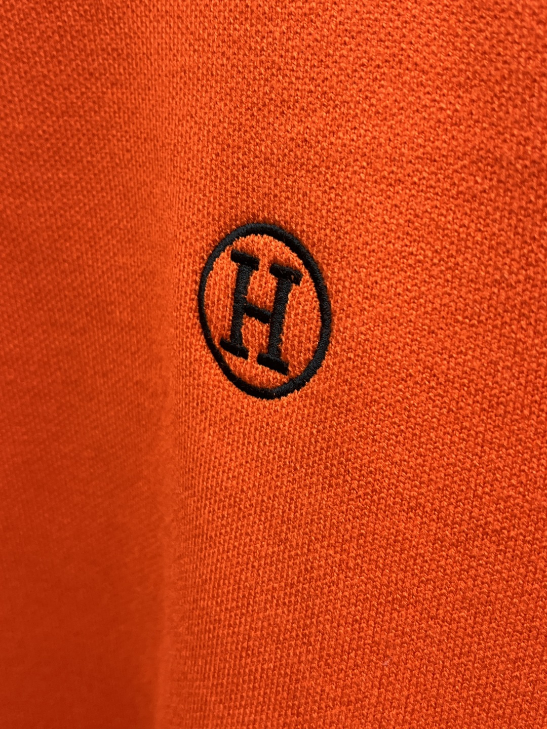 秋冬爆品 Her 🔥🔥aw秋冬新款 同步 时尚经典针织毛衣 秋冬必备款 采用针织衫加厚毛衣，精致简洁大方