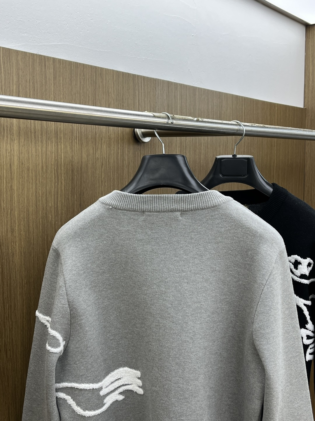 秋冬爆品 BBR 🔥🔥aw秋冬新款 同步 时尚经典针织毛衣 秋冬必备款 采用针织衫加厚毛衣，精致简洁大方