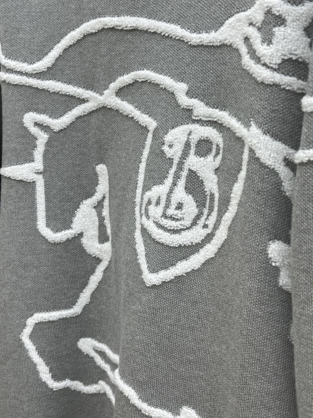 秋冬爆品 BBR 🔥🔥aw秋冬新款 同步 时尚经典针织毛衣 秋冬必备款 采用针织衫加厚毛衣，精致简洁大方