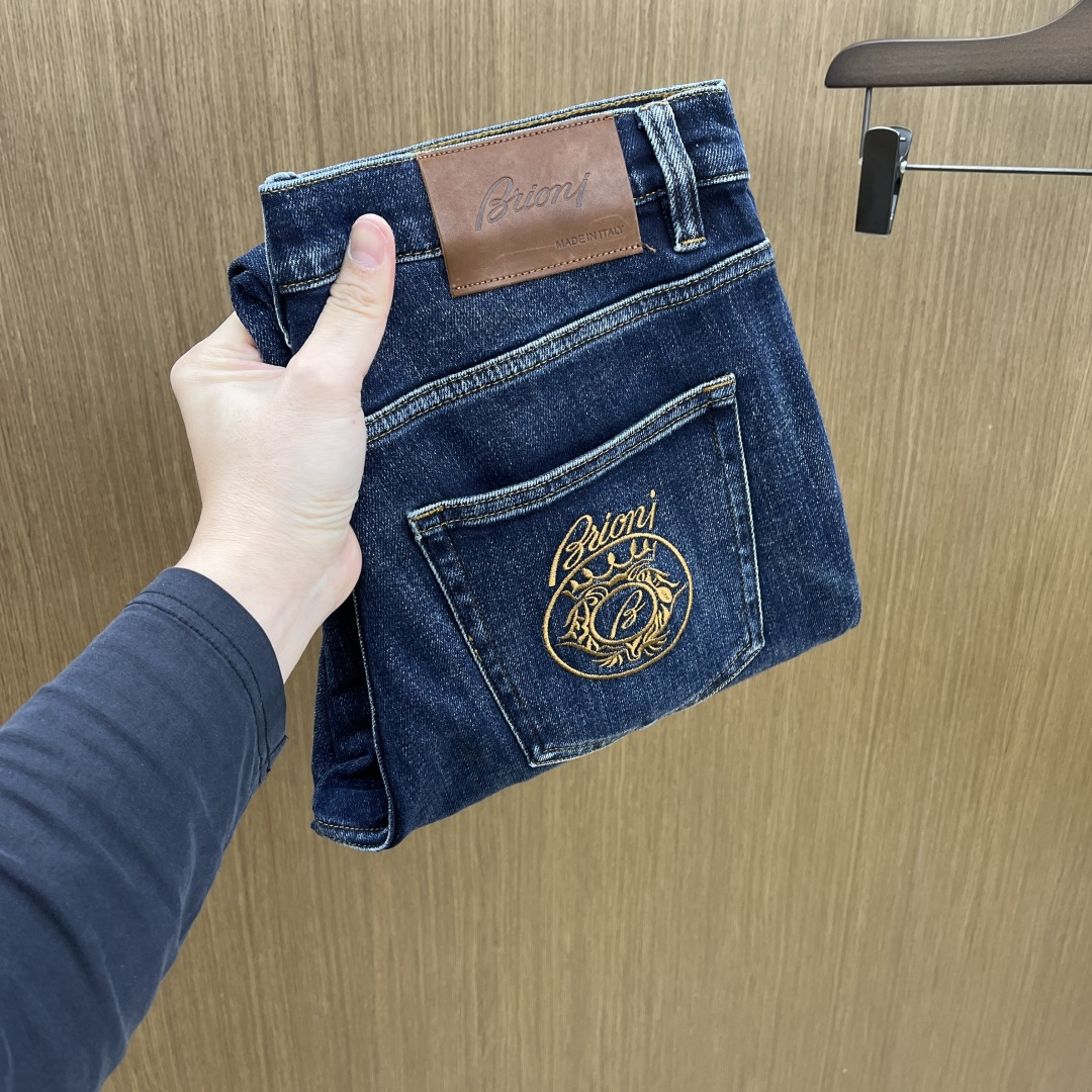 NO:651212,Autumn and winter hot items DG high-end customized quality 25SS latest autumn and winter original jeans sold simultaneously at the counter Original customized replica Customer-supplied hardware accessories Original quality Imported denim fabrics with heavy industrial washing Fine workmanship and routing Excellent upper body, preferred item A60 SIZE: 30-38 No 35 37,,jeans,alexander wang19860909秋冬爆品 DG 高端定制品质 25SS秋冬最新款原单牛仔裤 柜台同步发售 原版定制复刻 客供五金辅料 原单品质 进口牛仔面料重工洗水 做工走线精细 上身绝佳,优选单品A60 SIZE:30-38无35 37,,jeans,alexander wang,Men's clothing