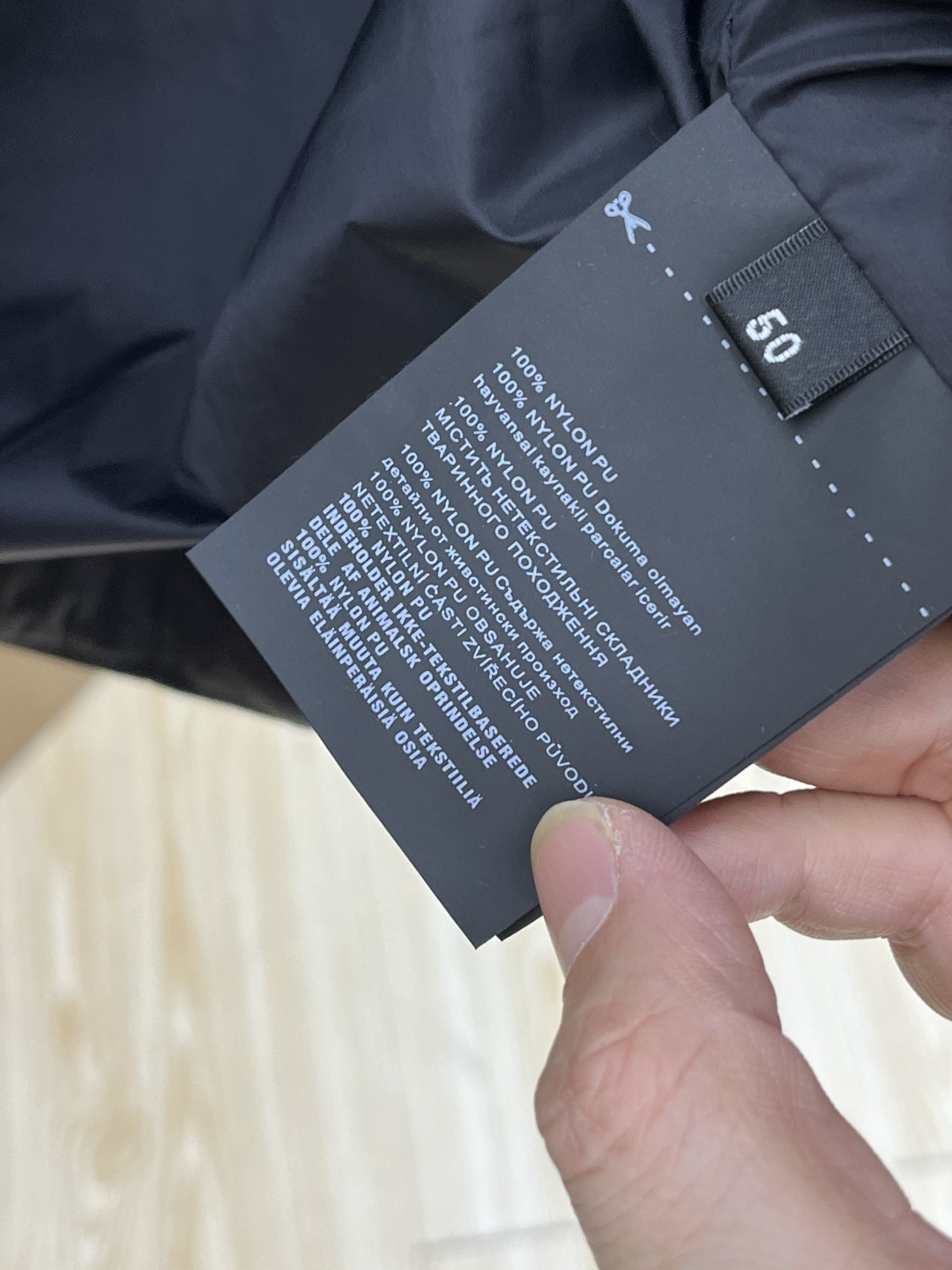 秋冬羽绒 🆕Burberry巴宝莉 2025ss秋冬新款时尚休闲连帽羽绒外套，一衣两穿（袖子，帽子均可拆