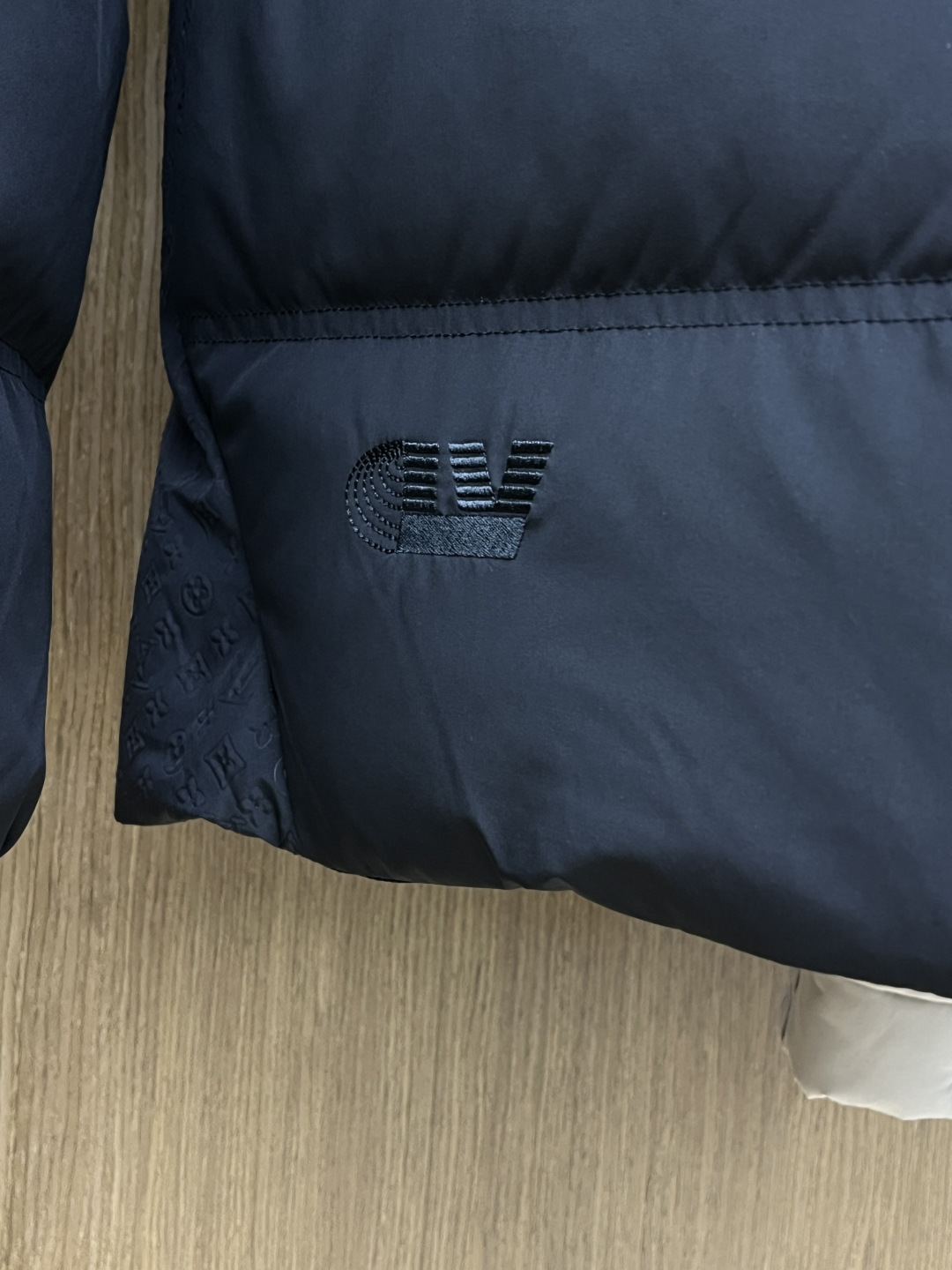 秋冬羽绒 🆕LV路易威登 2025ss秋冬新款时尚休闲羽绒外套，连帽不可拆，提花面料，处处细节显工艺足够