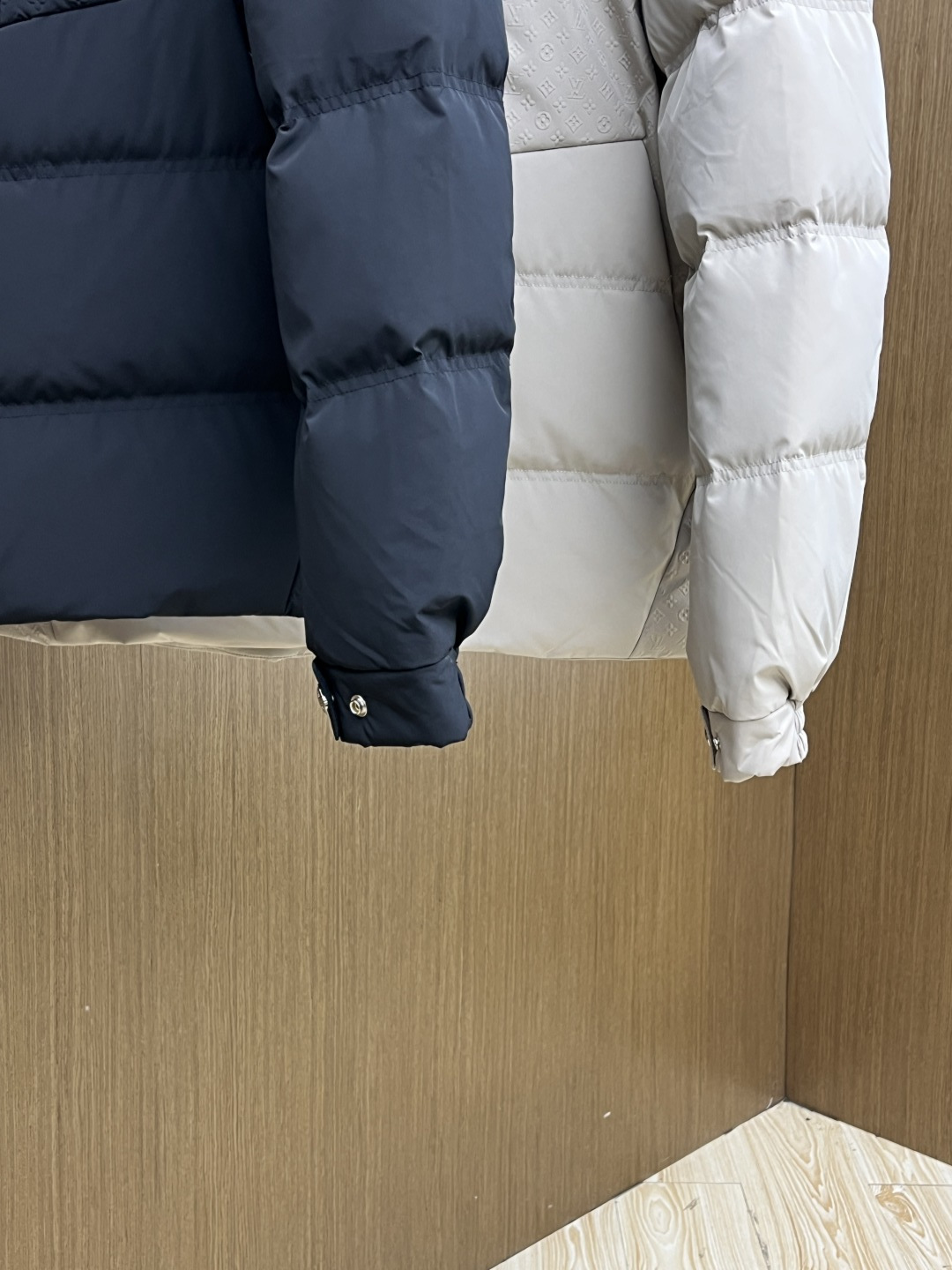 秋冬羽绒 🆕LV路易威登 2025ss秋冬新款时尚休闲羽绒外套，连帽不可拆，提花面料，处处细节显工艺足够