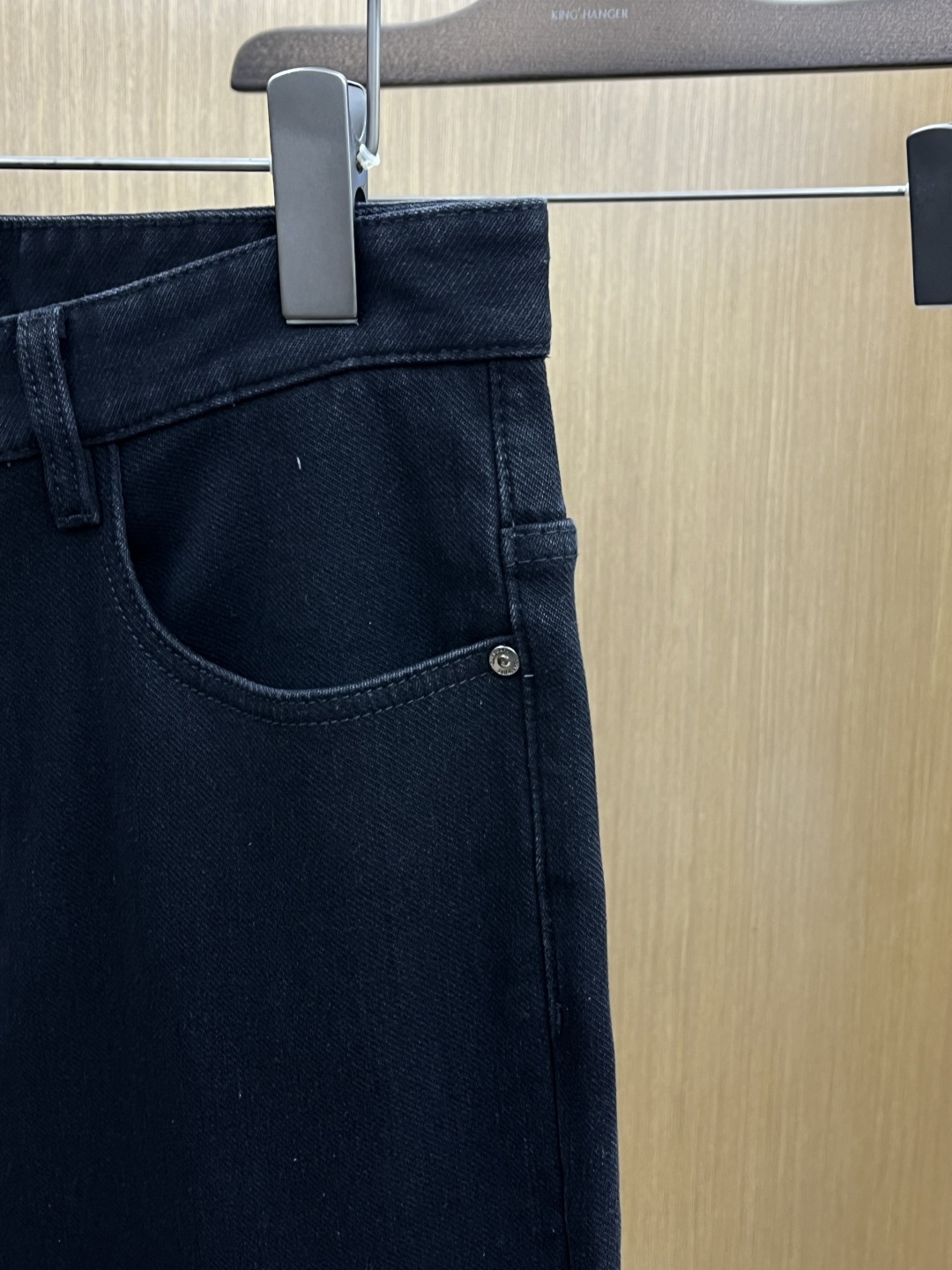 加绒款 BBR 🔥🔥ss秋冬新品，官网同步有售，男士高端商务休闲西裤，高端进口面料，带弹力，后面采用硅胶