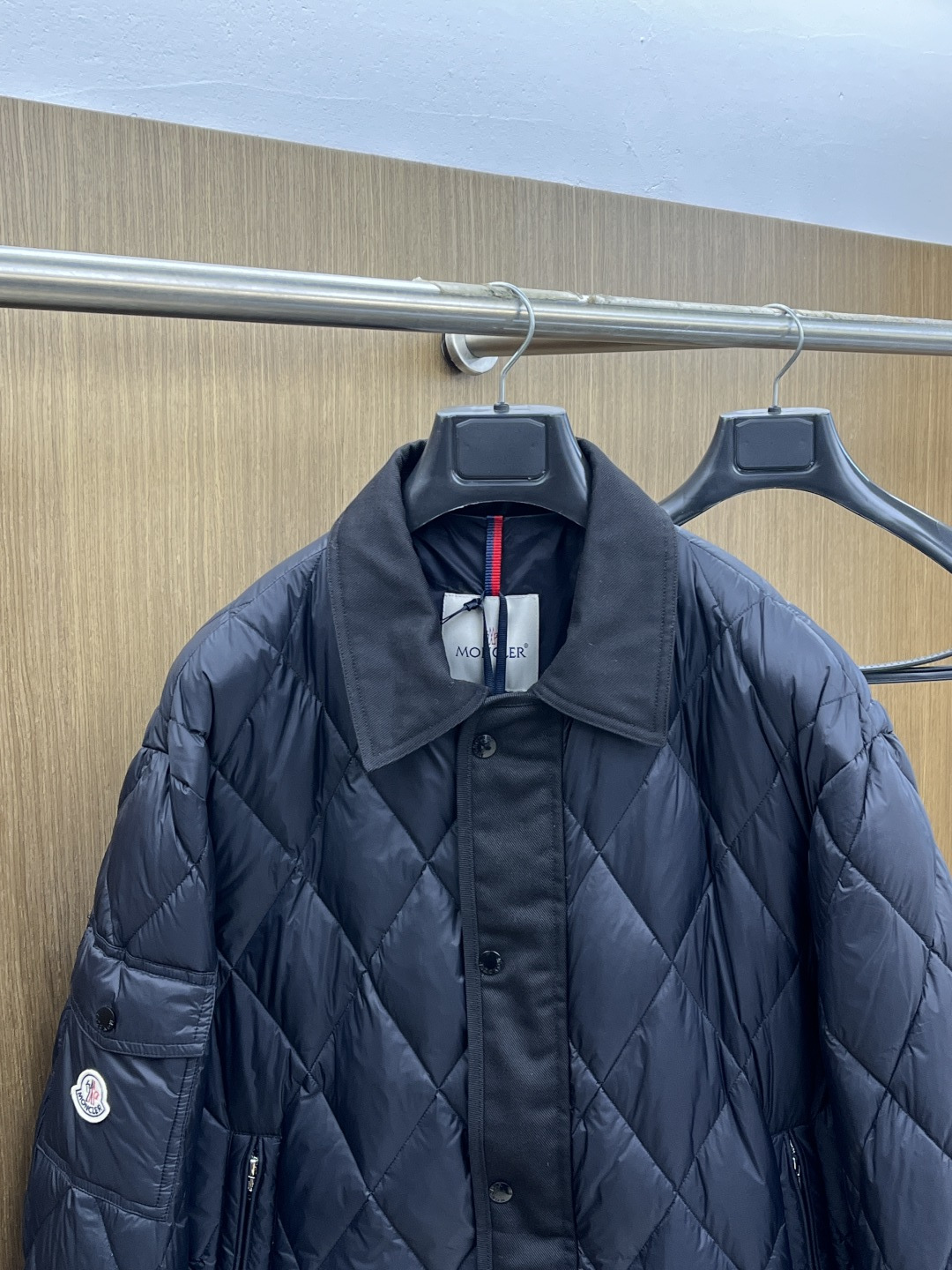 秋冬羽绒 🆕Moncler蒙口 2025ss秋冬新款时尚休闲羽绒外套，牛仔拼接翻领羽绒服，处处细节显工艺