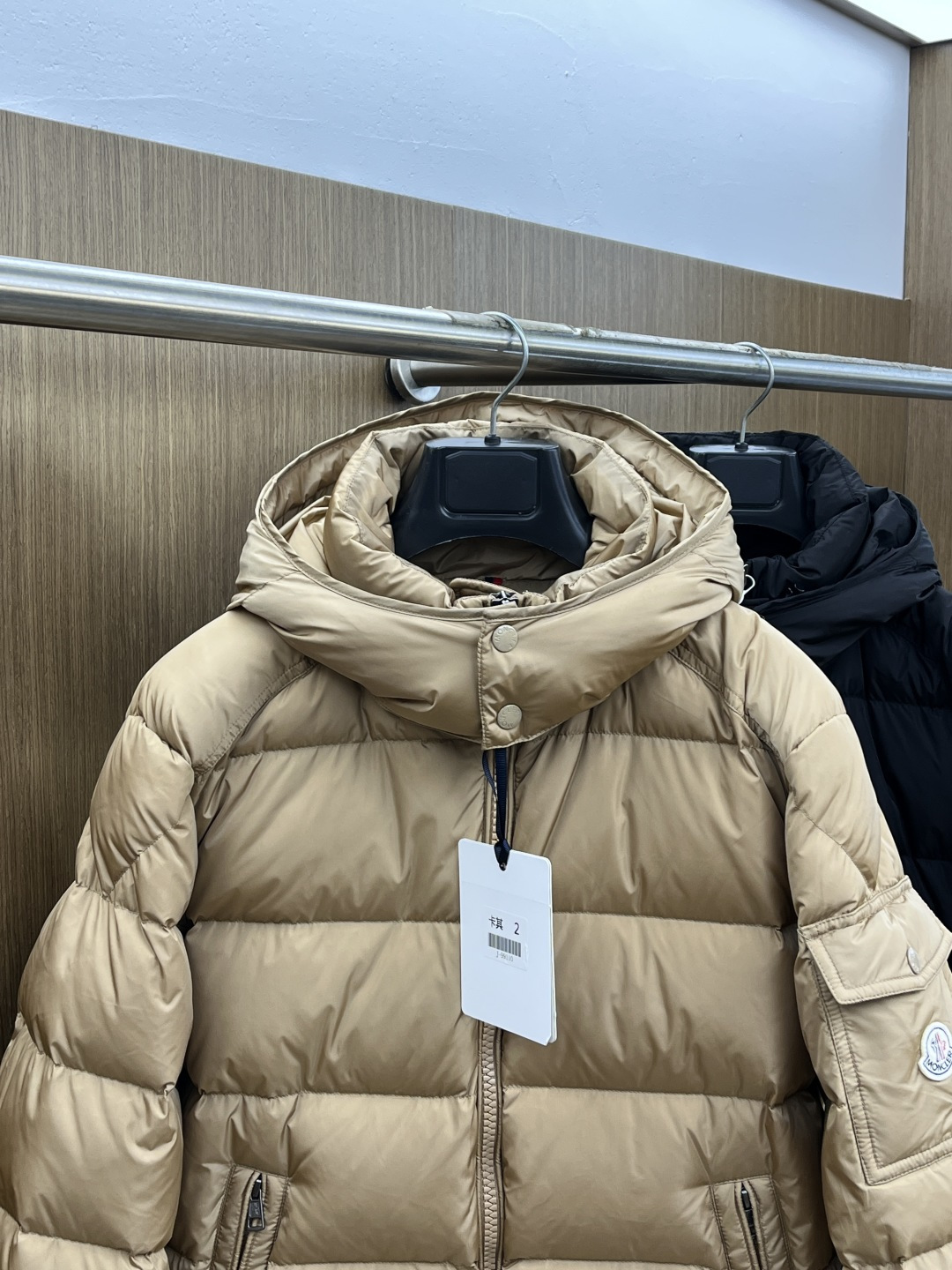 秋冬羽绒 🆕Moncler蒙口 2025ss秋冬新款时尚休闲羽绒外套，连帽可拆，处处细节显工艺足够的高级