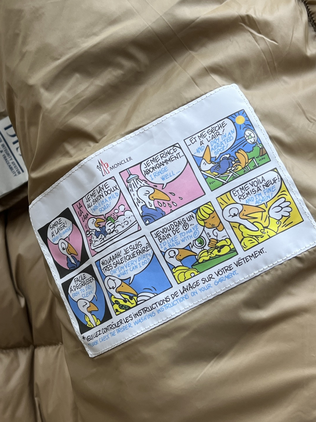 秋冬羽绒 🆕Moncler蒙口 2025ss秋冬新款时尚休闲羽绒外套，连帽可拆，处处细节显工艺足够的高级