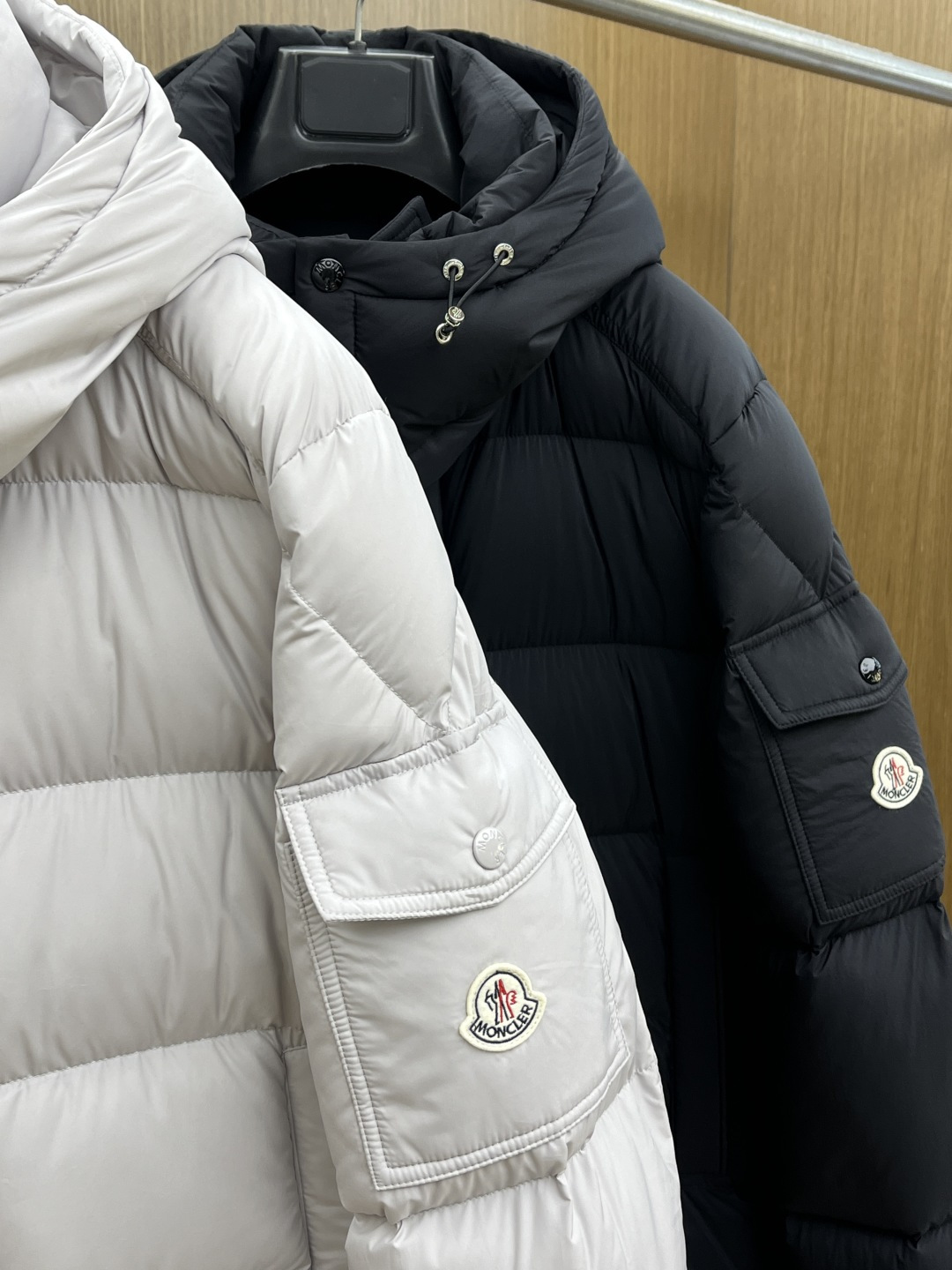 秋冬羽绒 🆕Moncler蒙口 2025ss秋冬新款时尚休闲羽绒外套，连帽可拆，处处细节显工艺足够的高级
