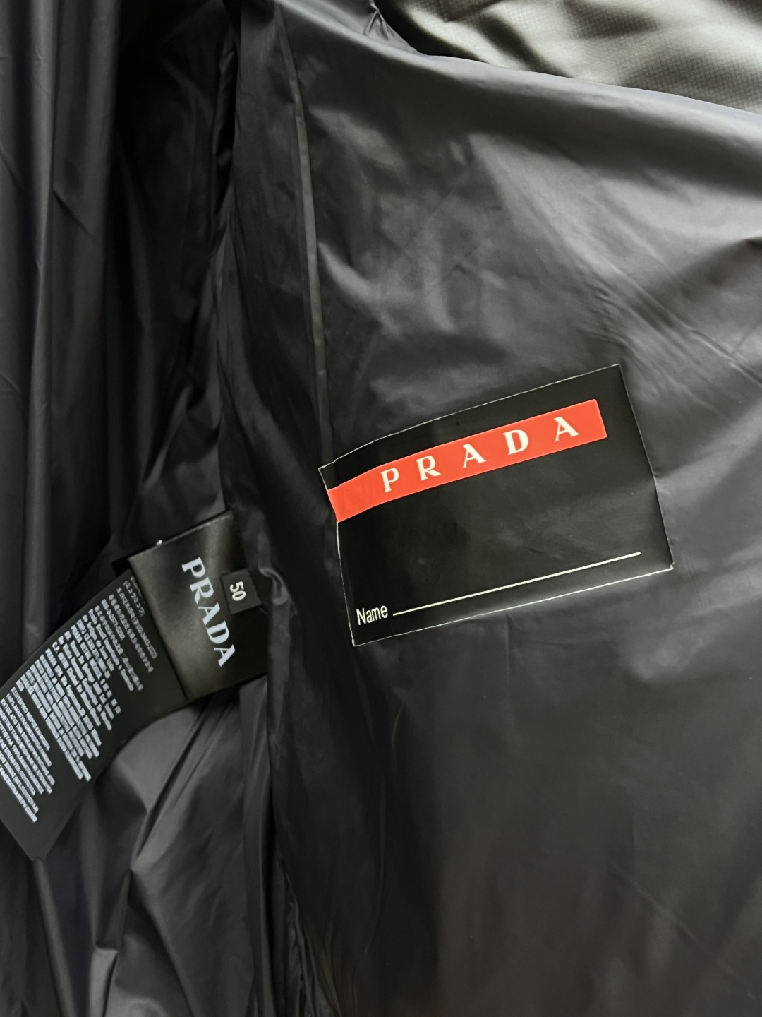 秋冬羽绒 🆕Prada普拉达 高版本 2025ss秋冬新款时尚休闲羽绒外套连帽不可拆，处处细节显工艺足够
