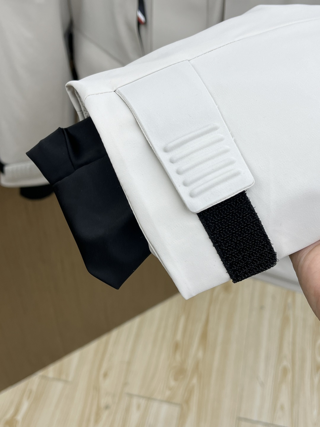 秋冬羽绒 Mon 🔥🔥高版本 25FW秋冬季新款！-Moncl*r男士户外休闲连帽中长款，高端轻奢的时尚