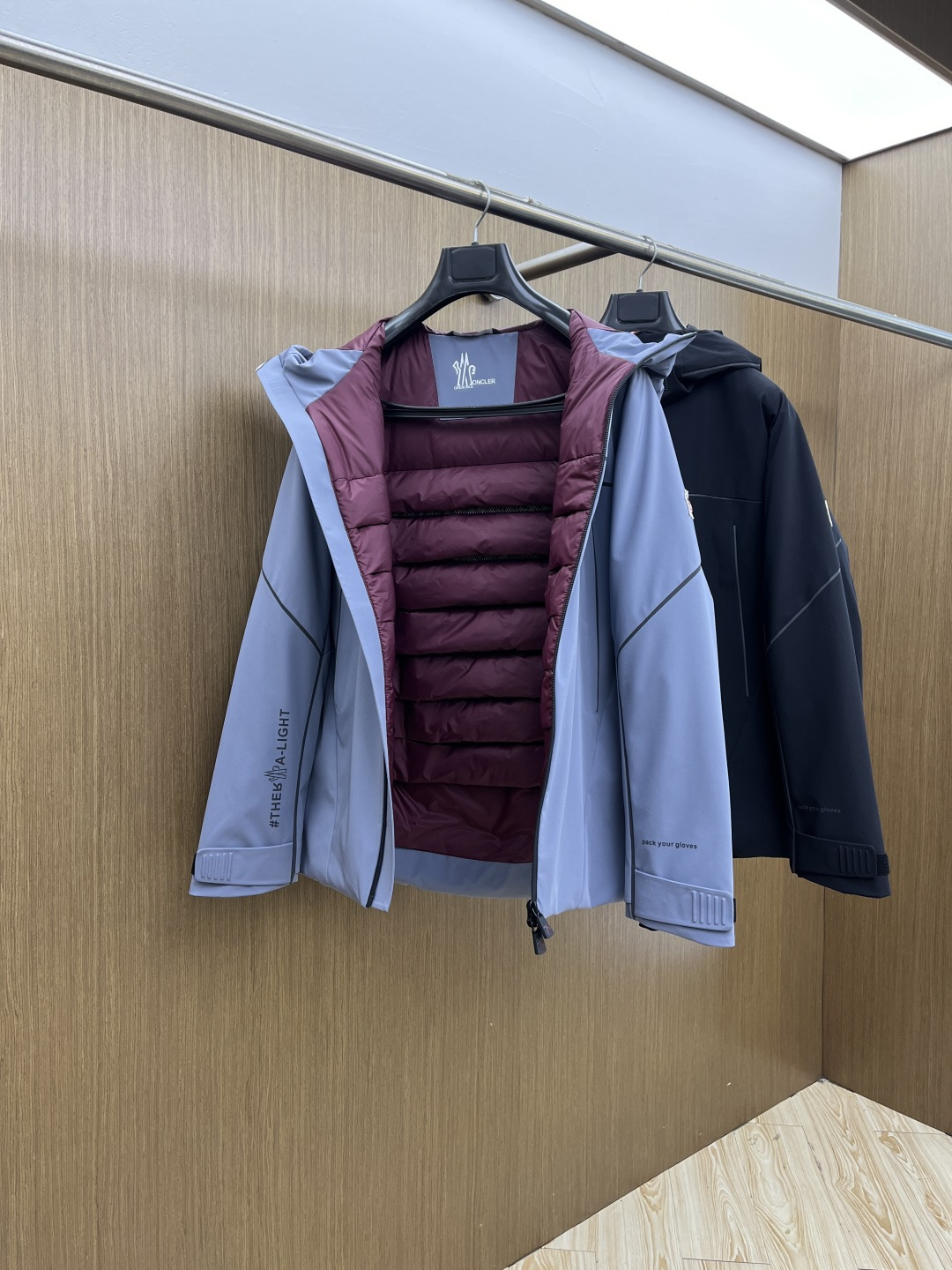 秋冬羽绒 Mon 🔥🔥高版本 25FW秋冬季新款！-Moncl*r男士户外休闲连帽中长款，高端轻奢的时尚