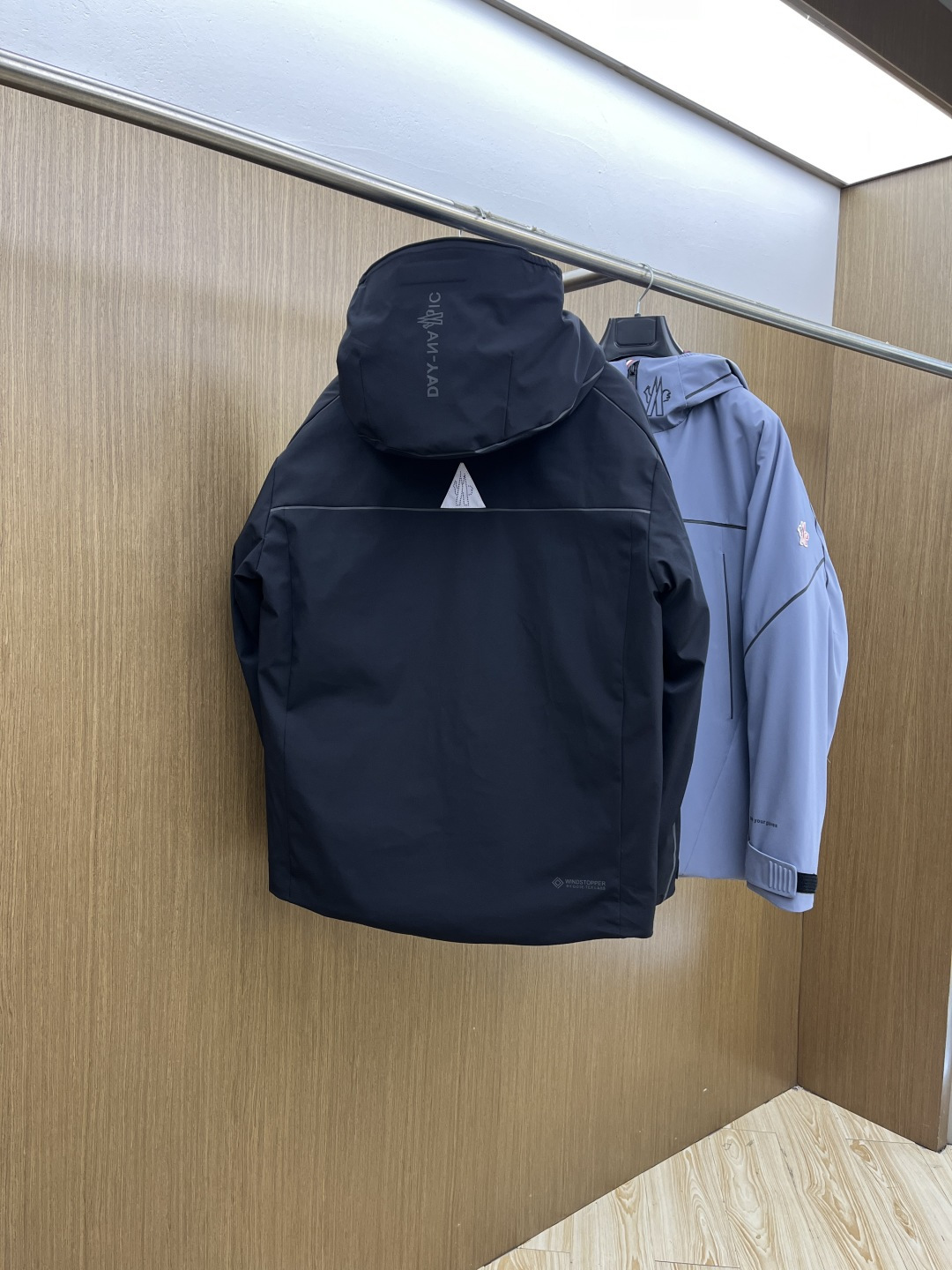 秋冬羽绒 Mon 🔥🔥高版本 25FW秋冬季新款！-Moncl*r男士户外休闲连帽中长款，高端轻奢的时尚