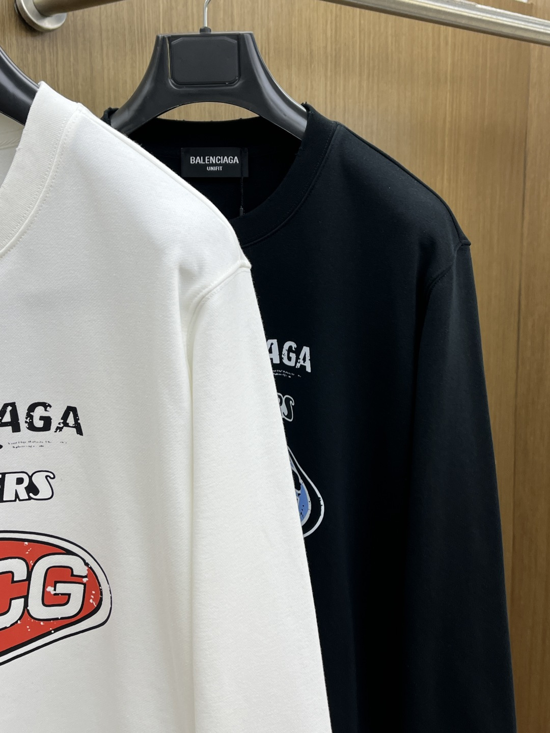 秋冬 BBG 🔥FW早秋新款圆领卫衣，男女同款！独特吸引人的眼球，这一款卫衣品相品质都在线，舒适度，一如