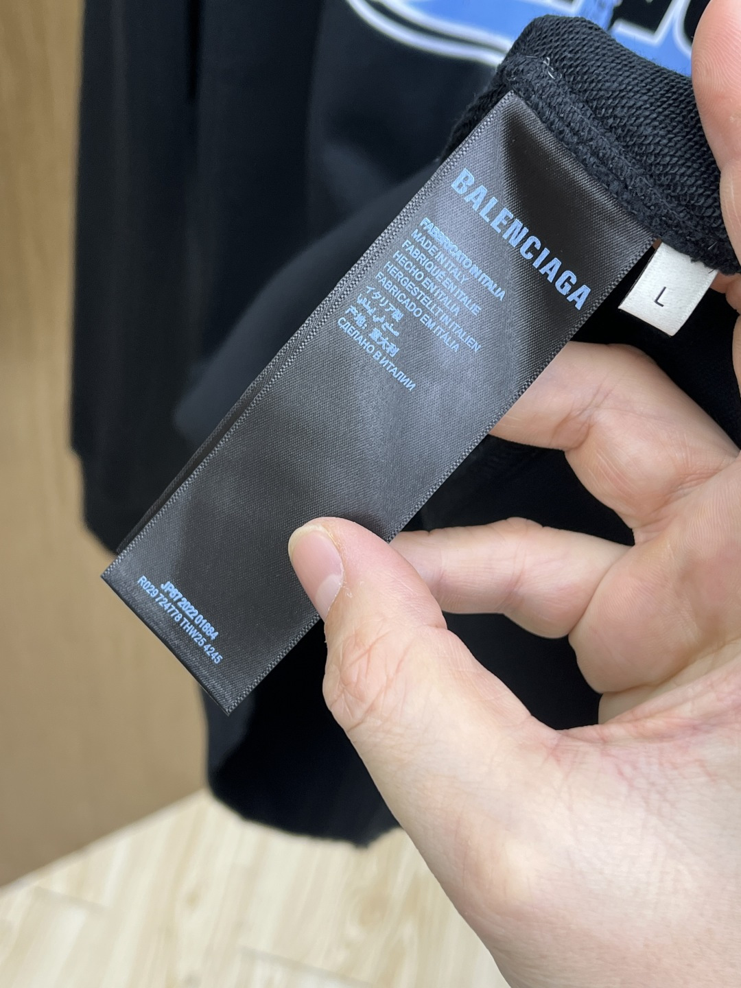 秋冬 BBG 🔥FW早秋新款圆领卫衣，男女同款！独特吸引人的眼球，这一款卫衣品相品质都在线，舒适度，一如