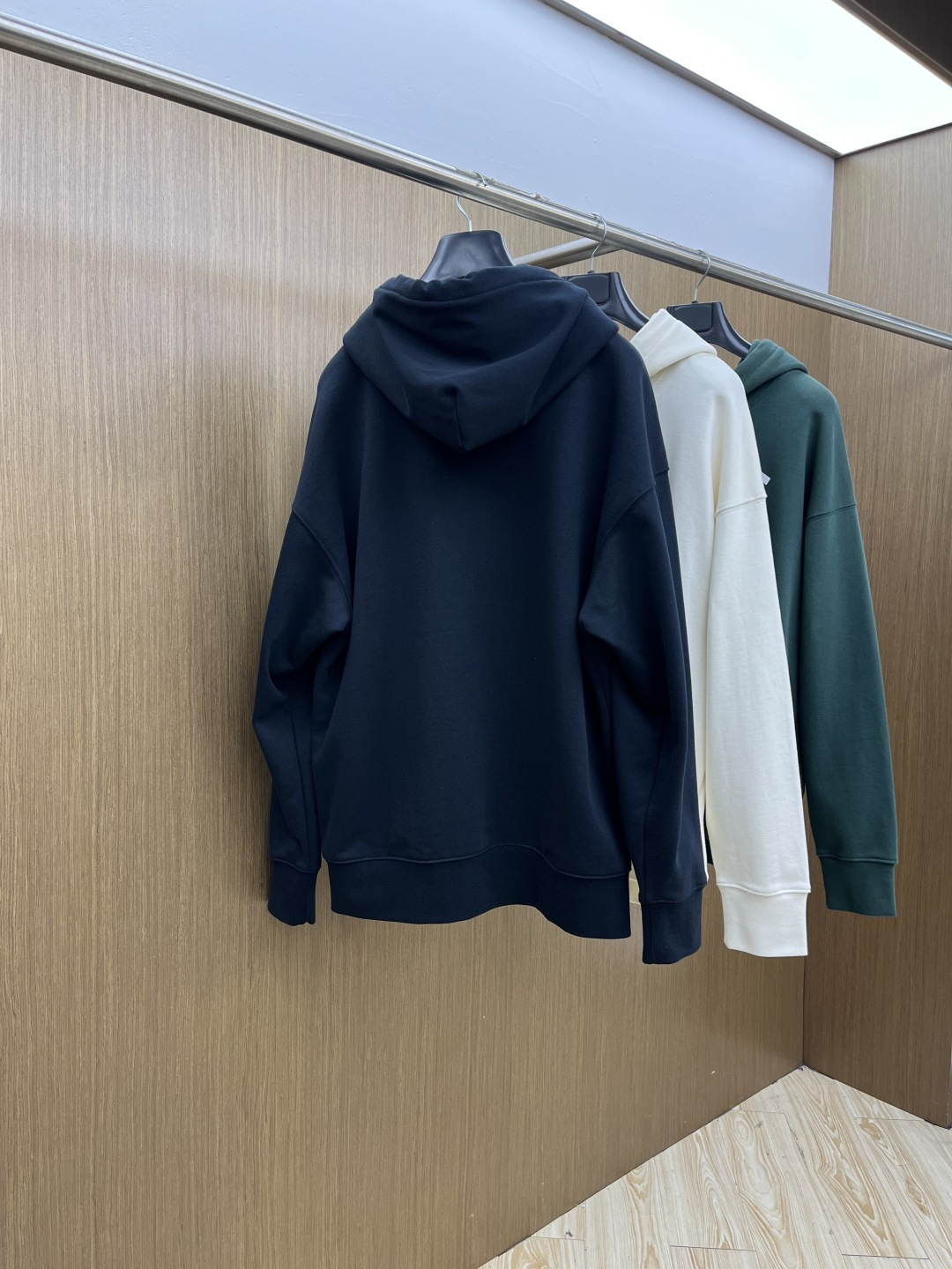 秋冬 Celine 🔥FW早秋新款宽版连帽卫衣，男女同款！独特吸引人的眼球，这一款连帽卫衣品相品质都在线