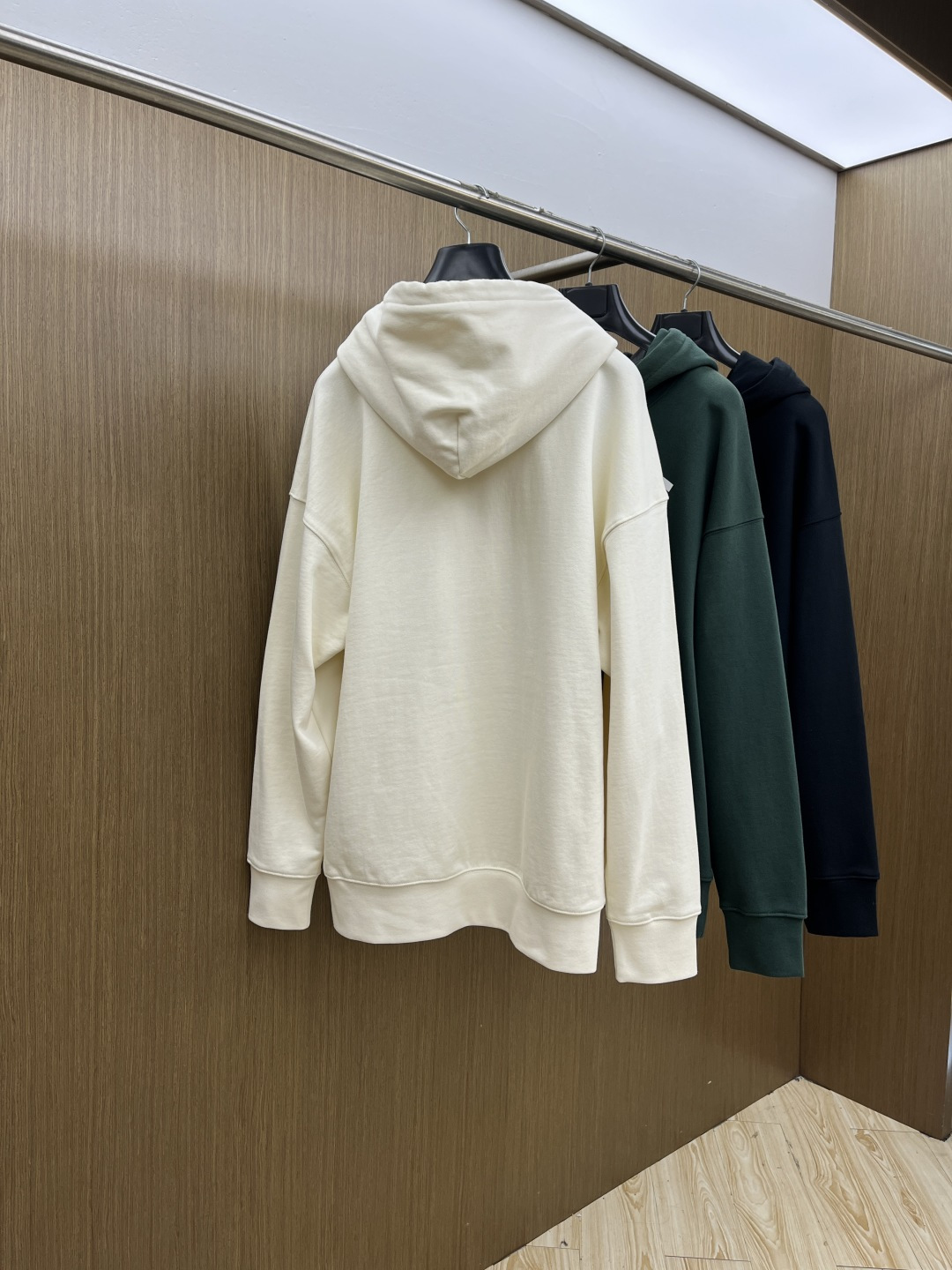 秋冬 Celine 🔥FW早秋新款宽版连帽卫衣，男女同款！独特吸引人的眼球，这一款连帽卫衣品相品质都在线