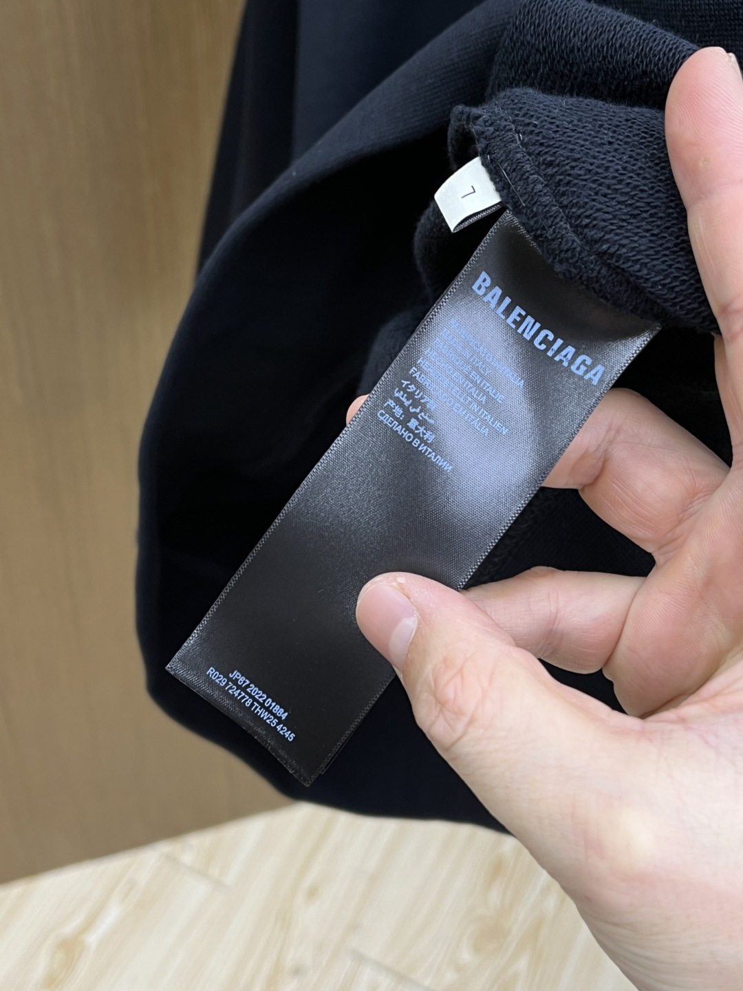 秋冬 BBG 🔥FW早秋新款宽版连帽卫衣，男女同款！独特吸引人的眼球，这一款连帽卫衣品相品质都在线，舒适